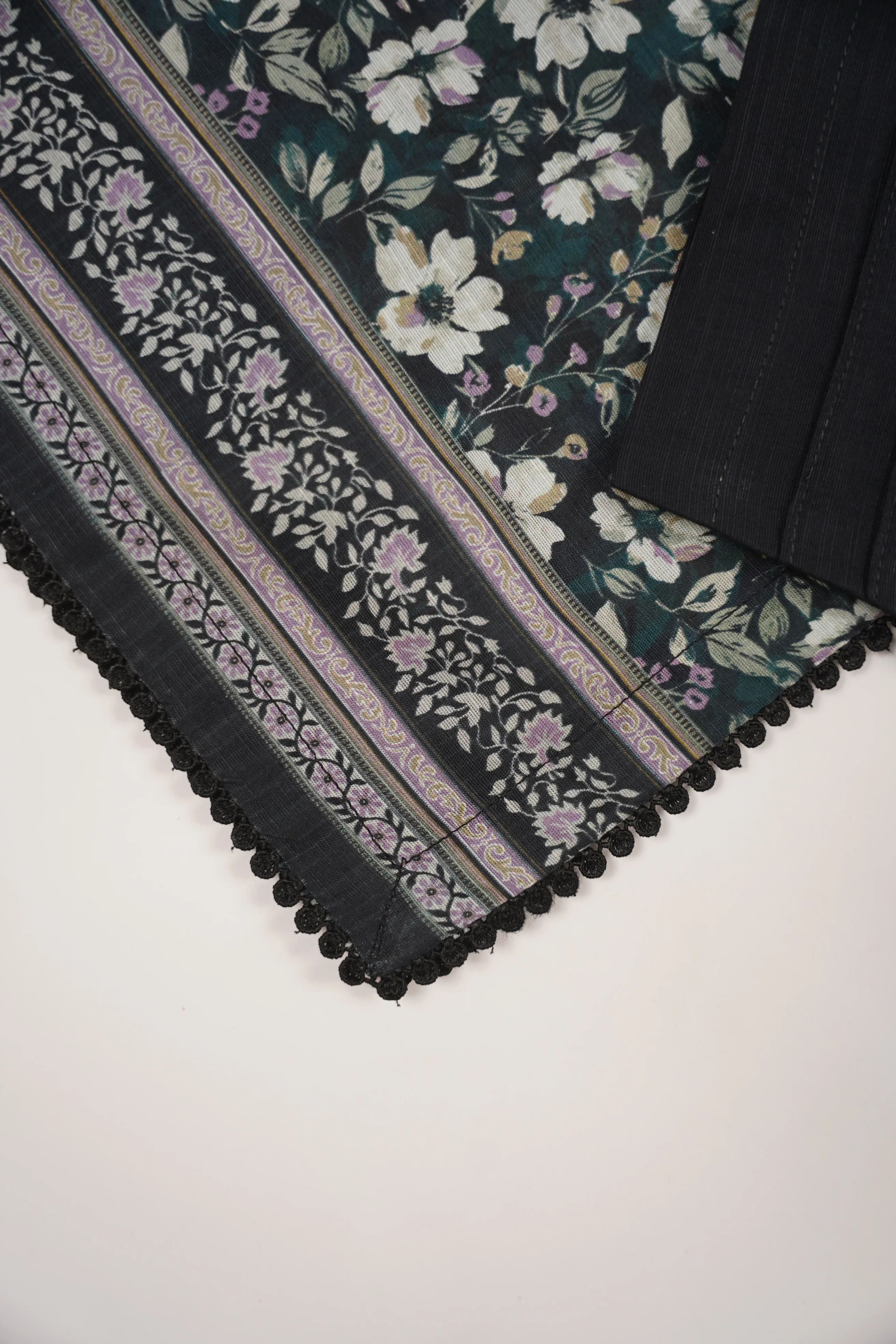 Original Bin Saeed Khaddar 3 PCS Collection HB-04 - Image 9