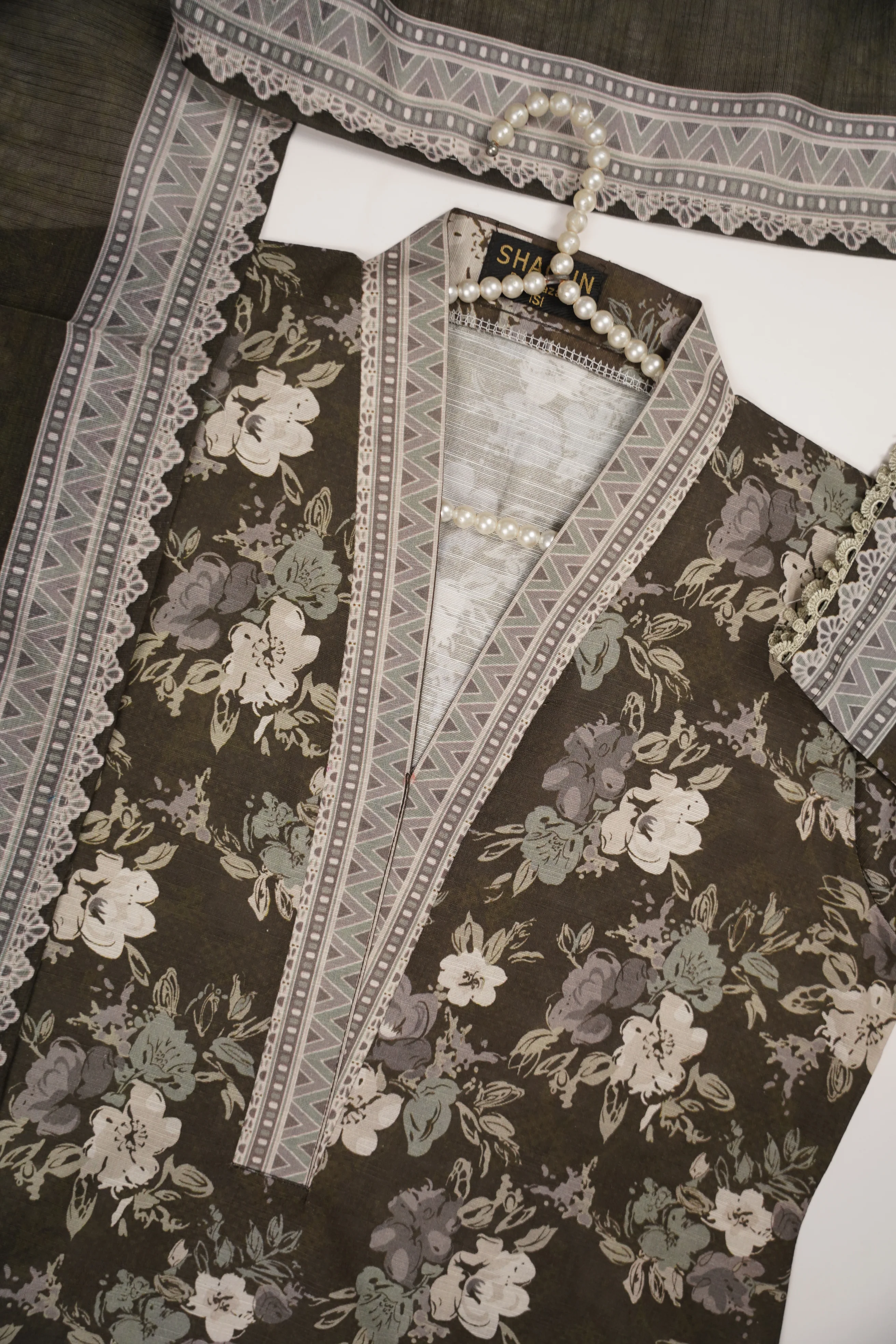 Original Bin Saeed Khaddar 3 PCS Collection HB-07 - Image 3