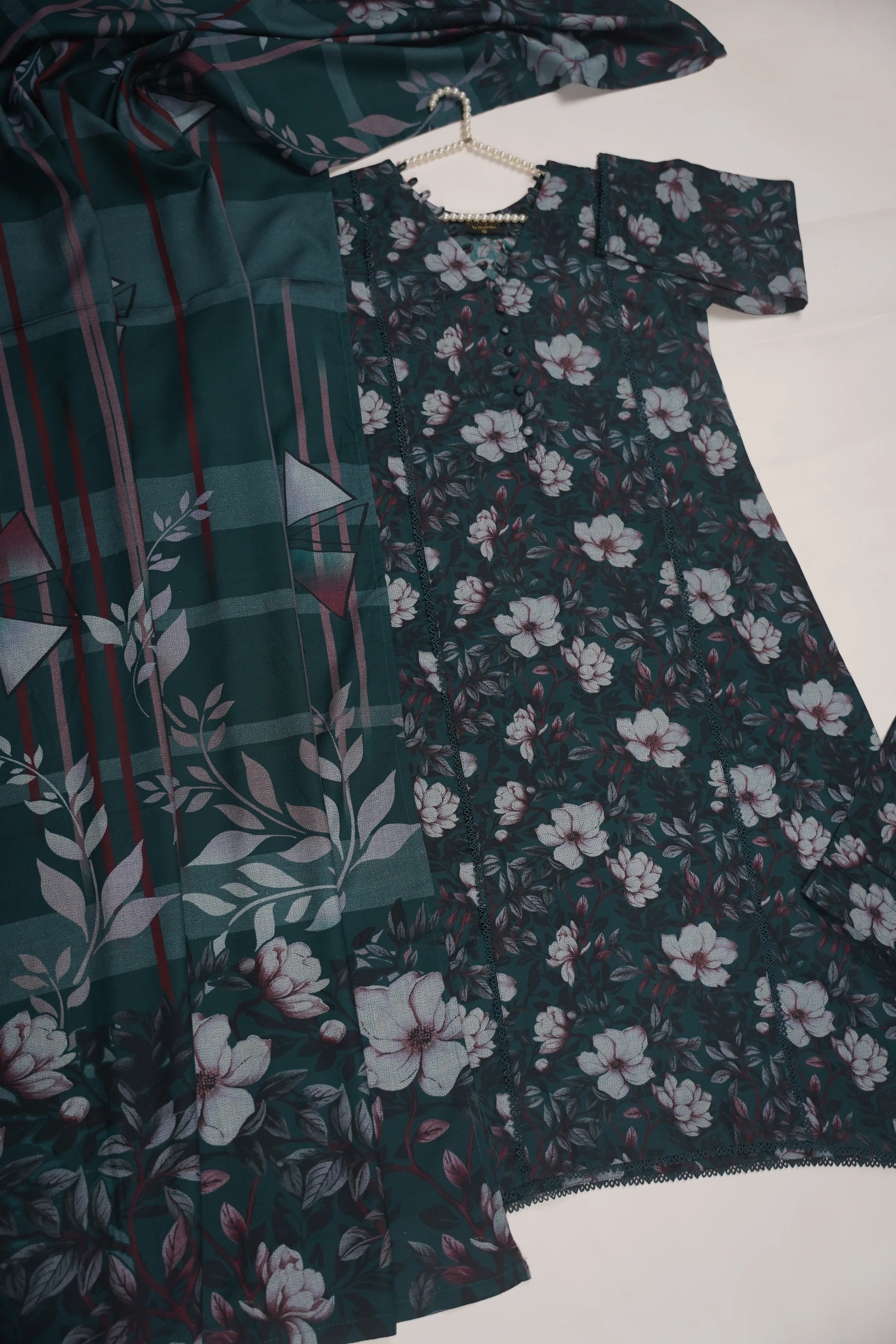 Bisma Winter Collection Maxi ZK-010 - Image 2