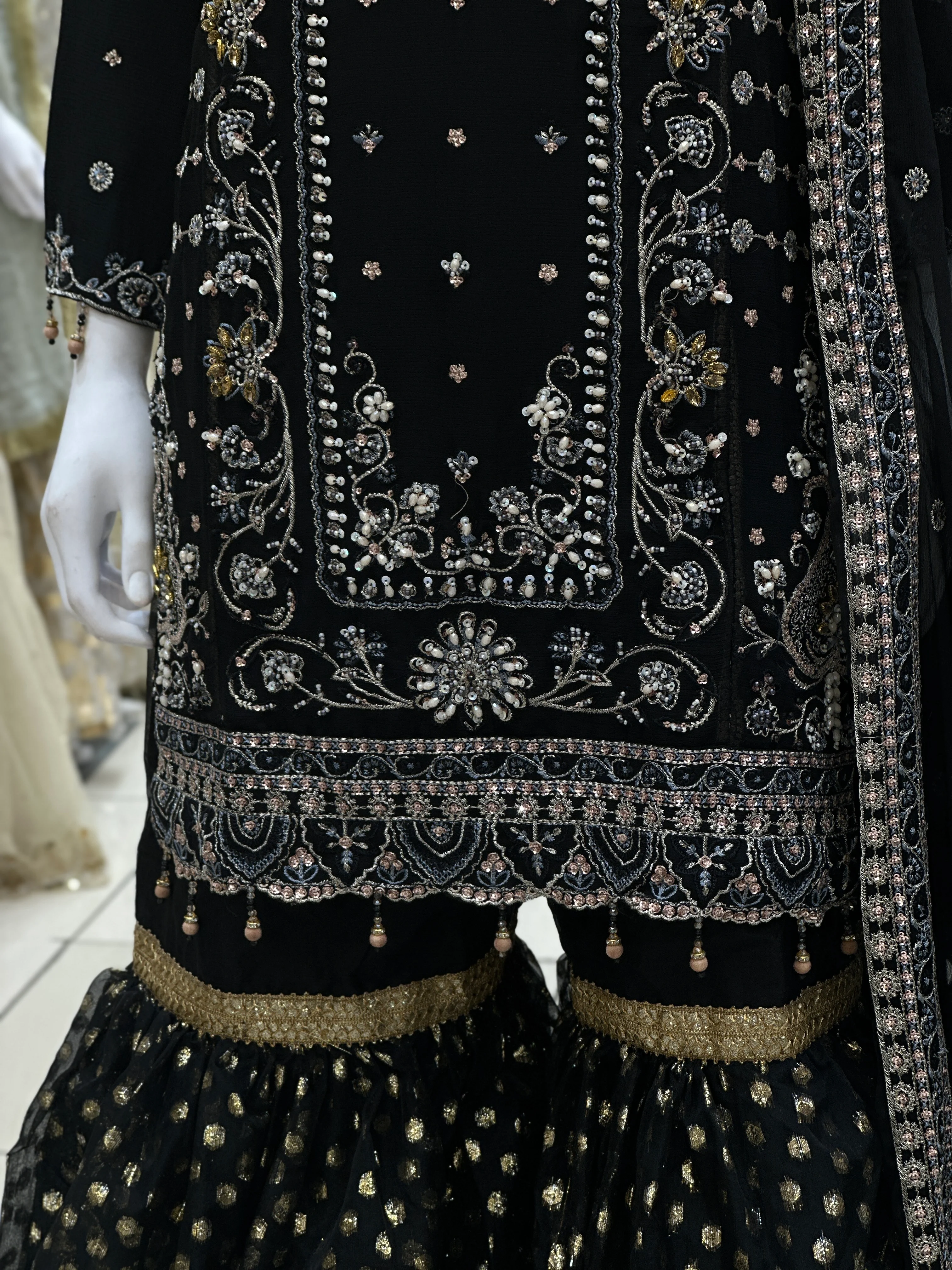 Chamki Garara Eid Collection 2025 Volume 1  CG-004 - Image 5