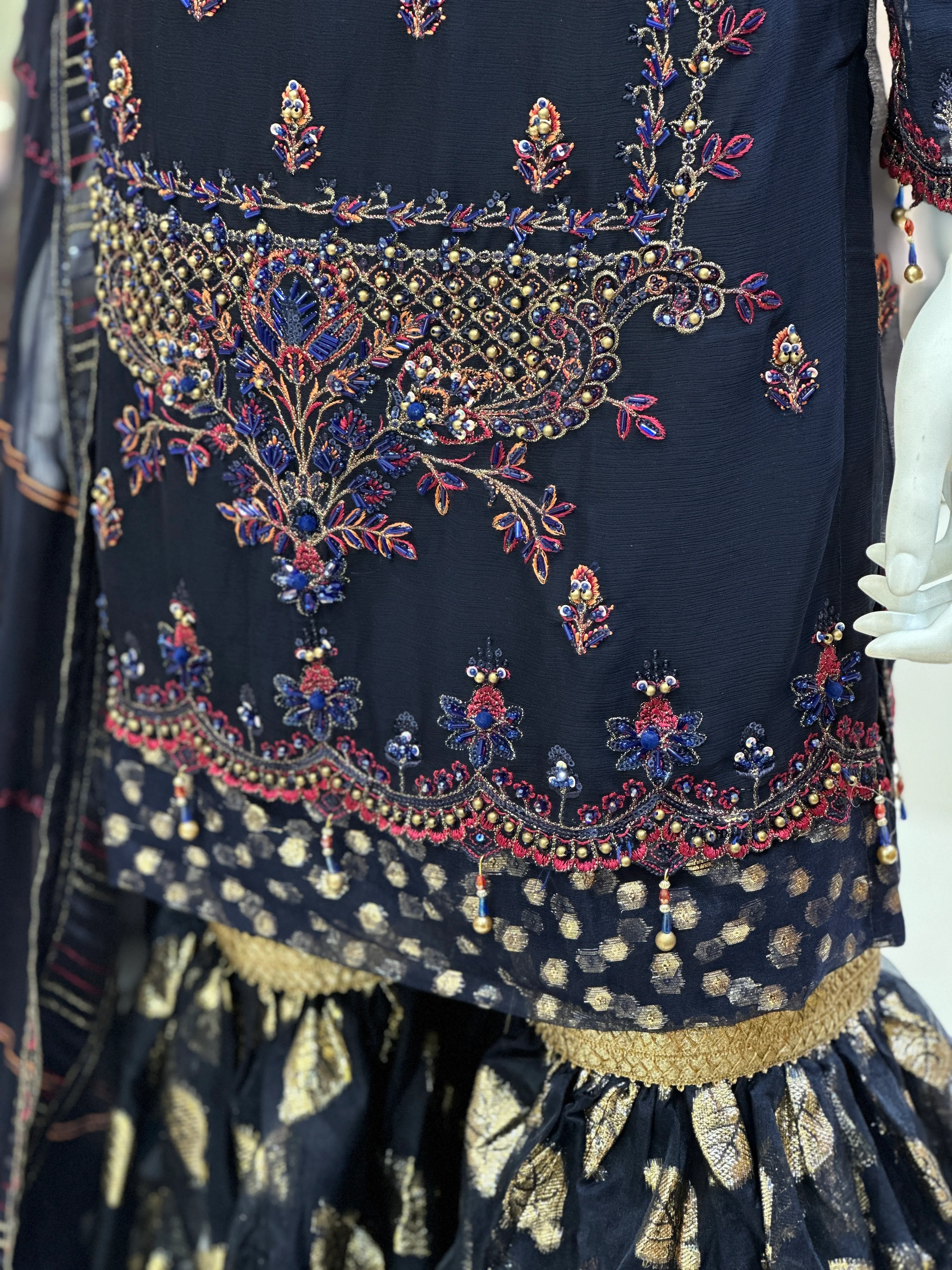 Chamki Garara Eid Collection 2025 Volume 1  CG-008 - Image 3
