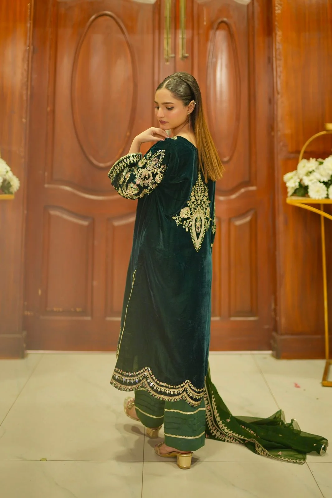 Dastaan Exclusive Velvet Eid collection MM-01 - Image 4