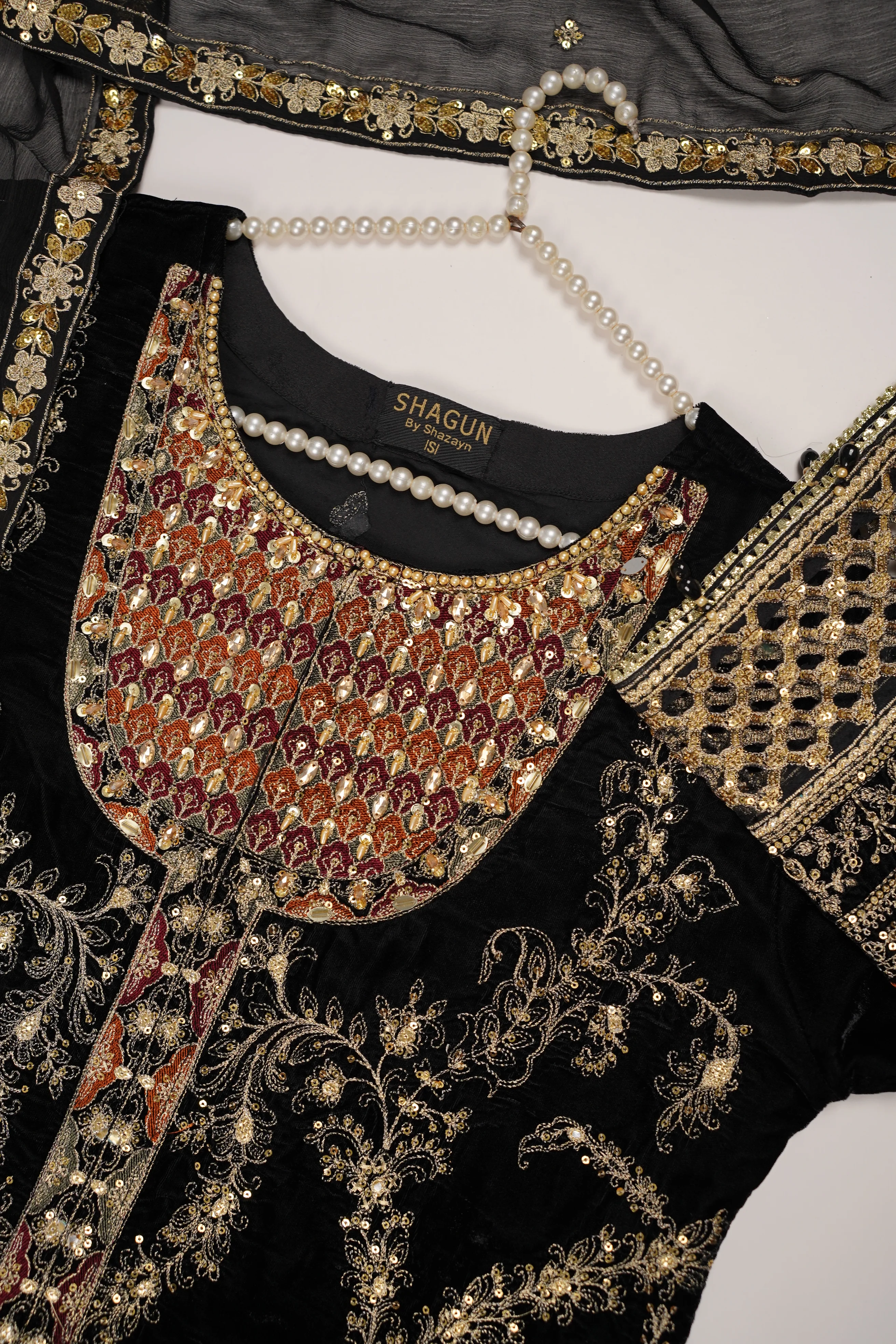 Dastaan Exclusive Velvet collection MM-07 - Image 3