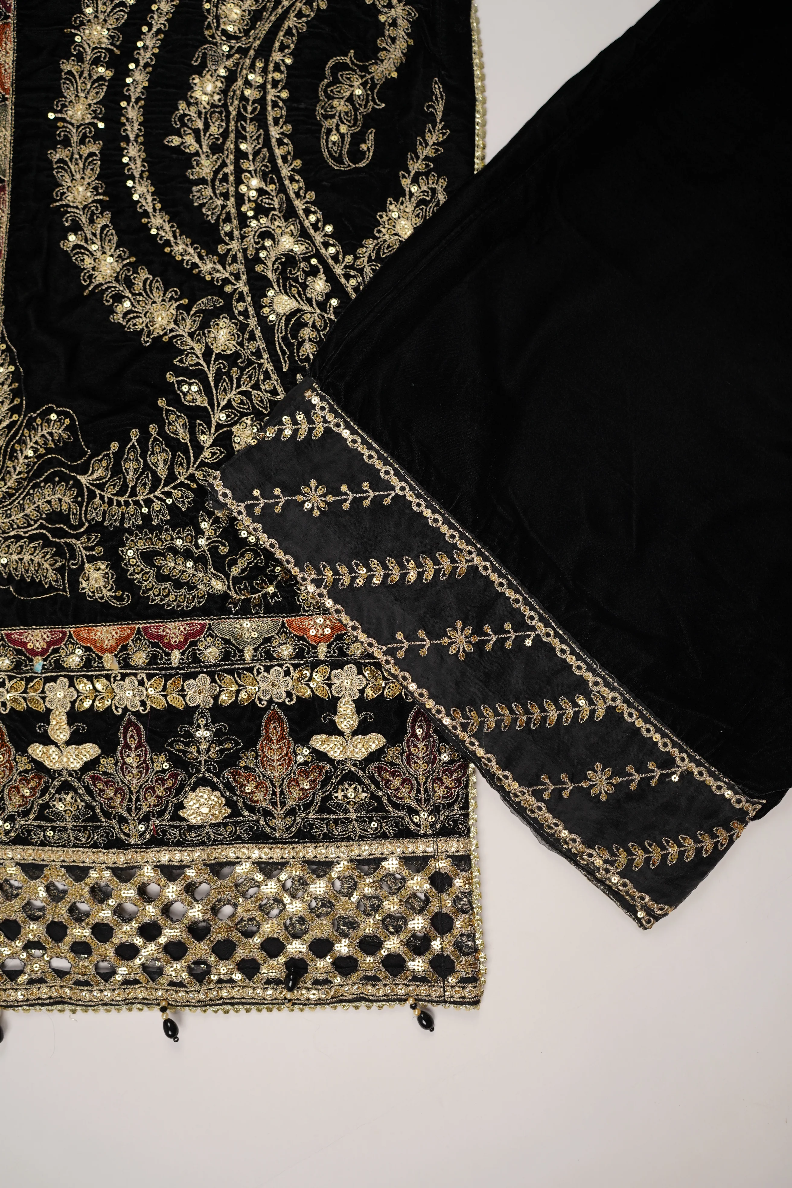 Dastaan Exclusive Velvet collection MM-07 - Image 5