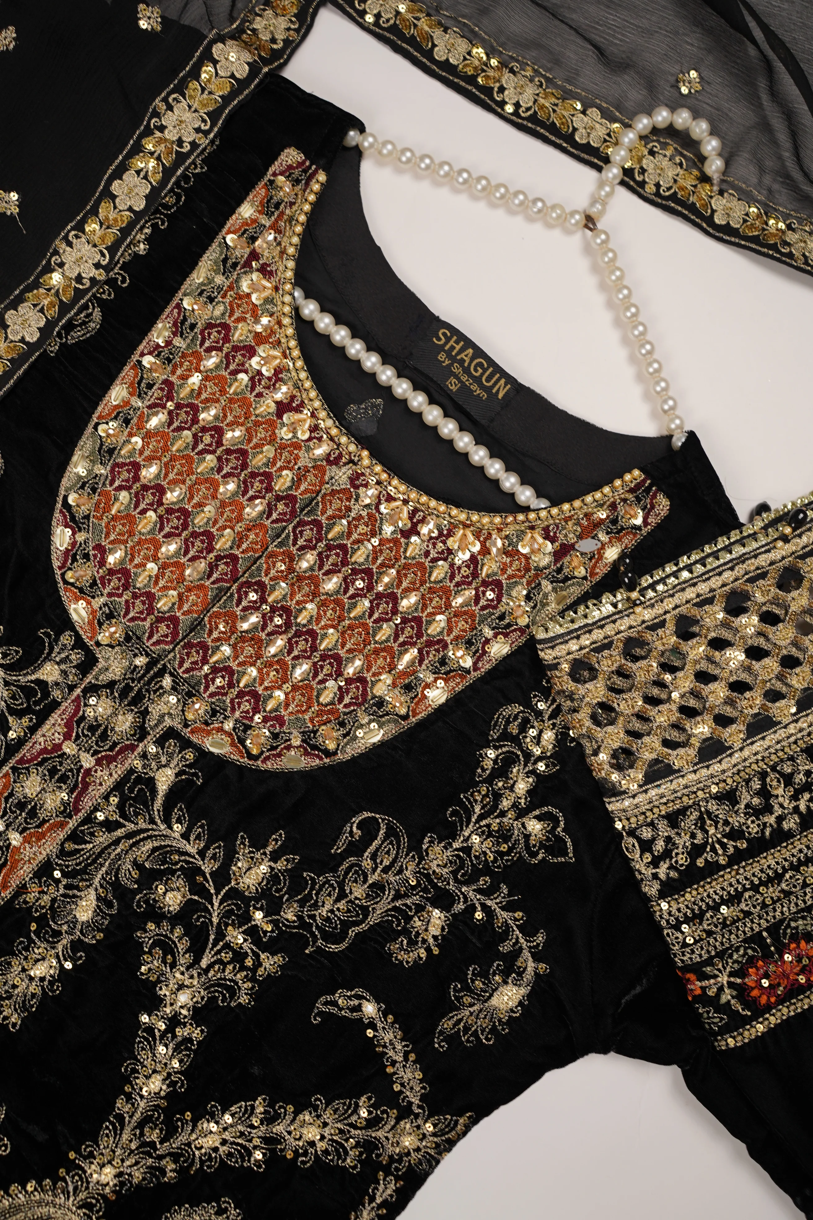 Dastaan Exclusive Velvet collection MM-07 - Image 8