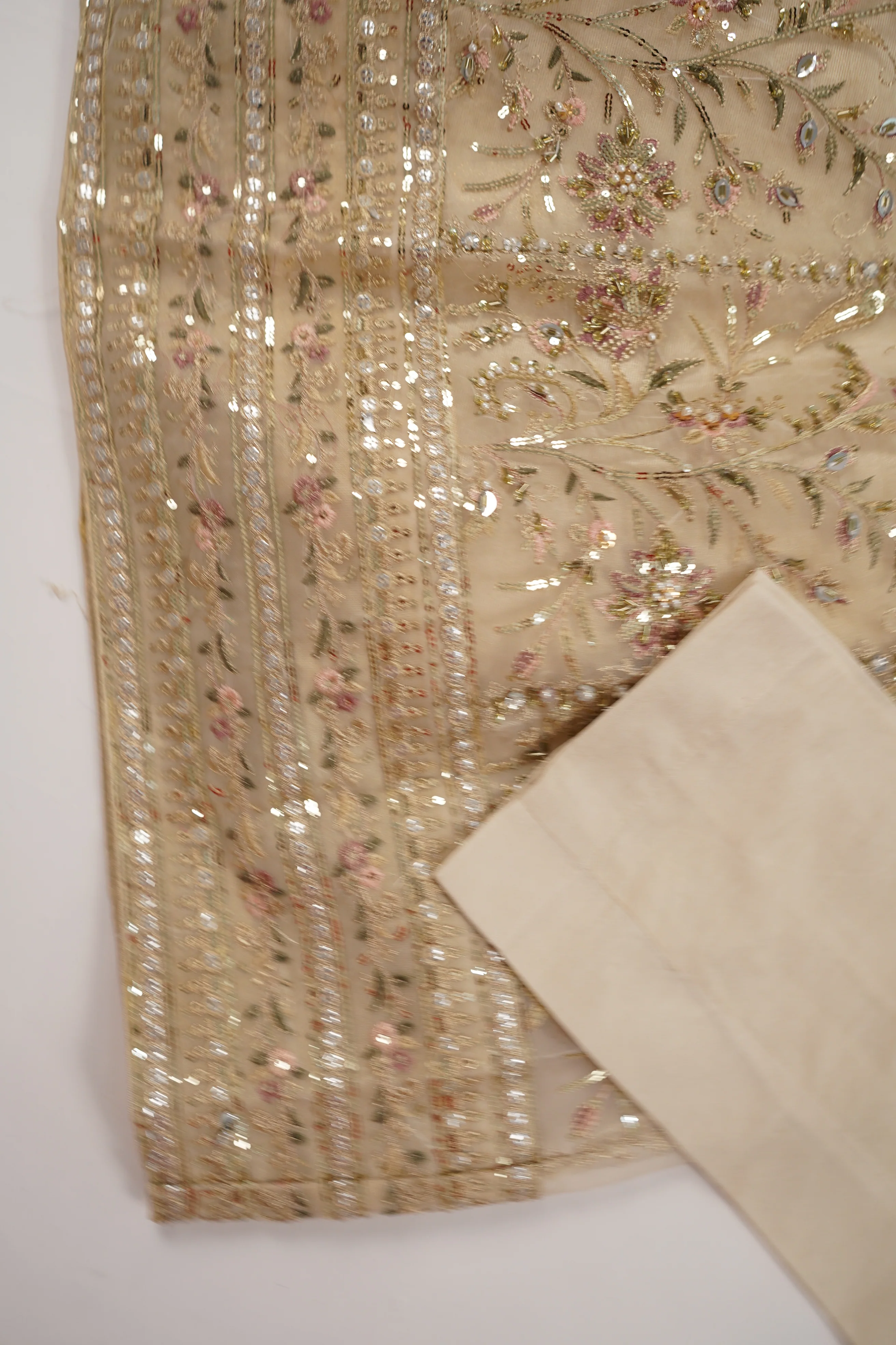 Gul-e-Rung Maxi Collection FE-01 - Image 23