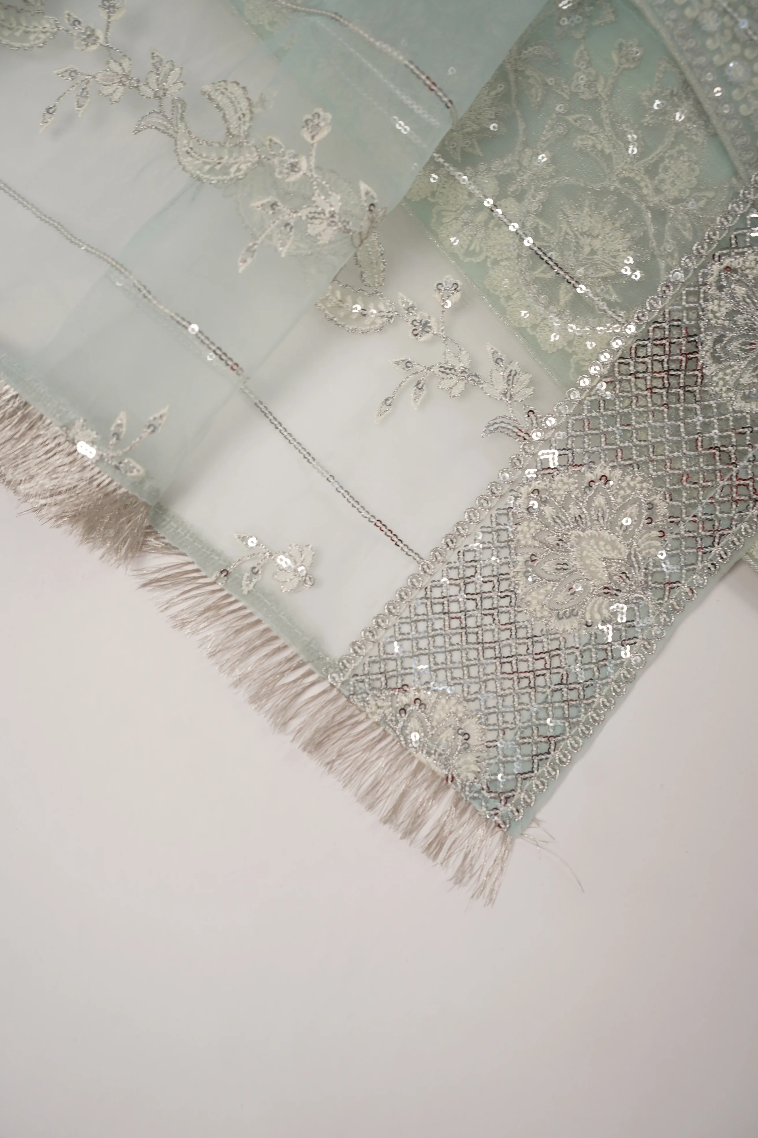 Gul-e-Rung Maxi Collection FE-05 - Image 20