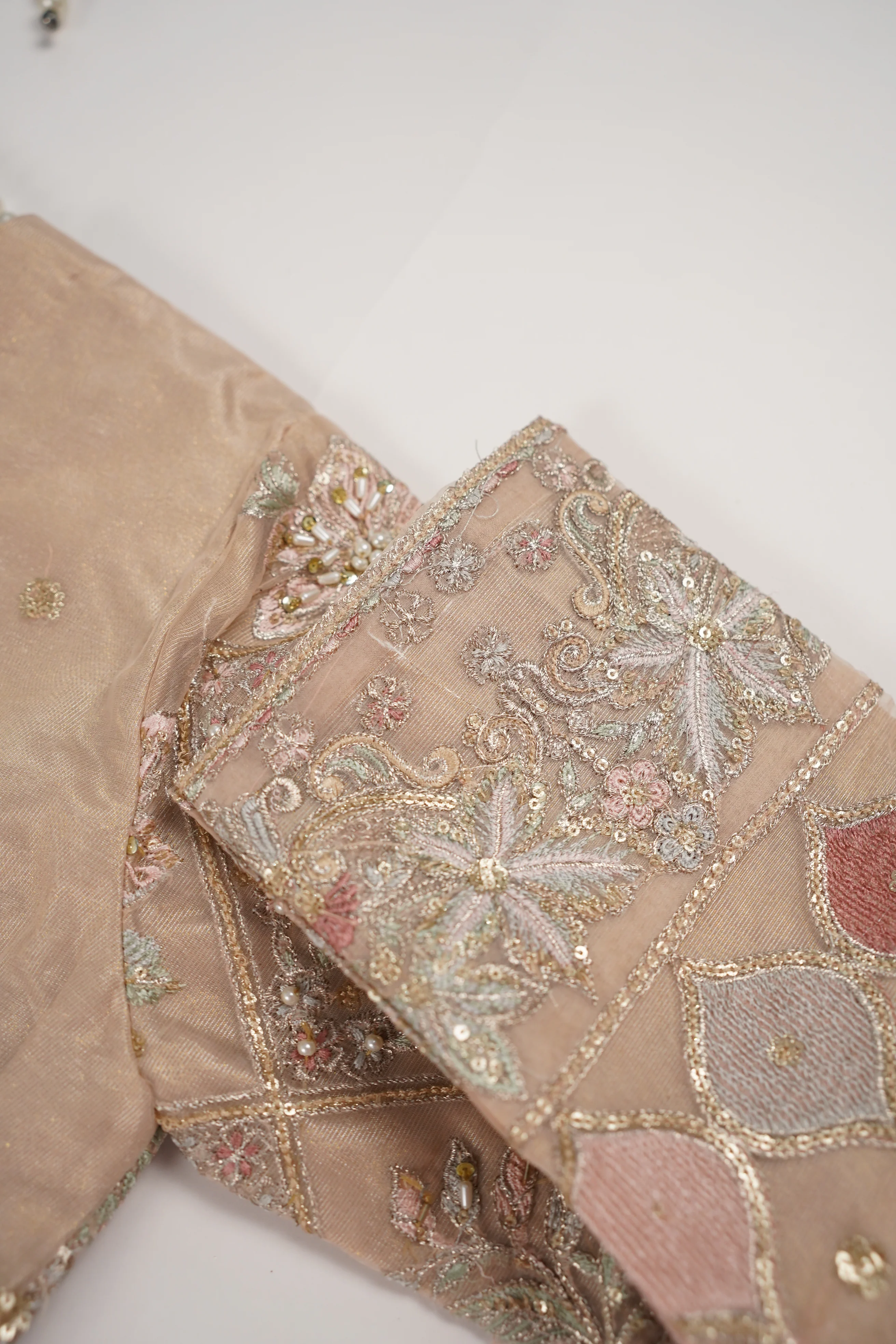 Gul-e-Rung Maxi Collection FE-08 - Image 12