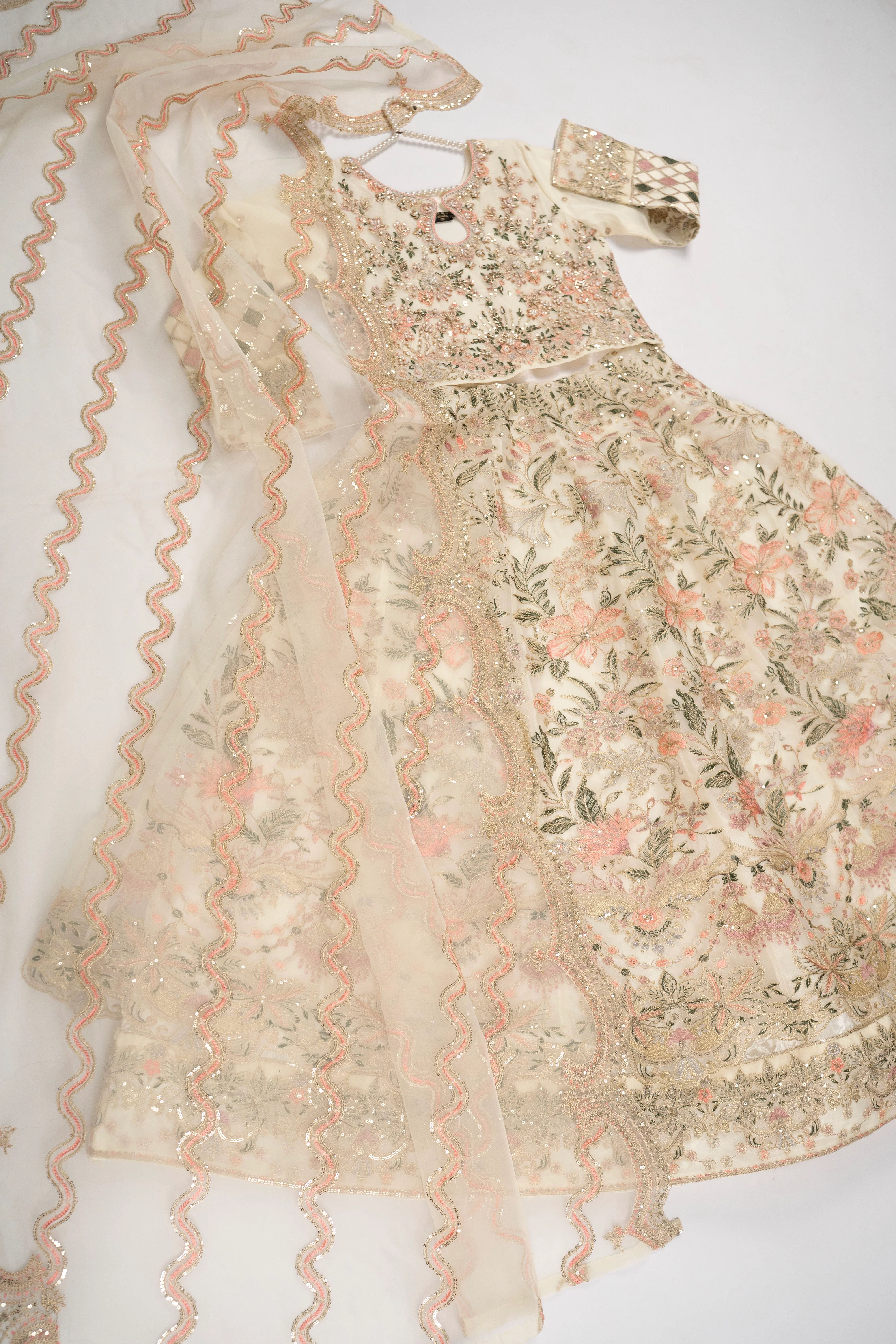 Gul-e-Rung Lehnga Choli TB -01