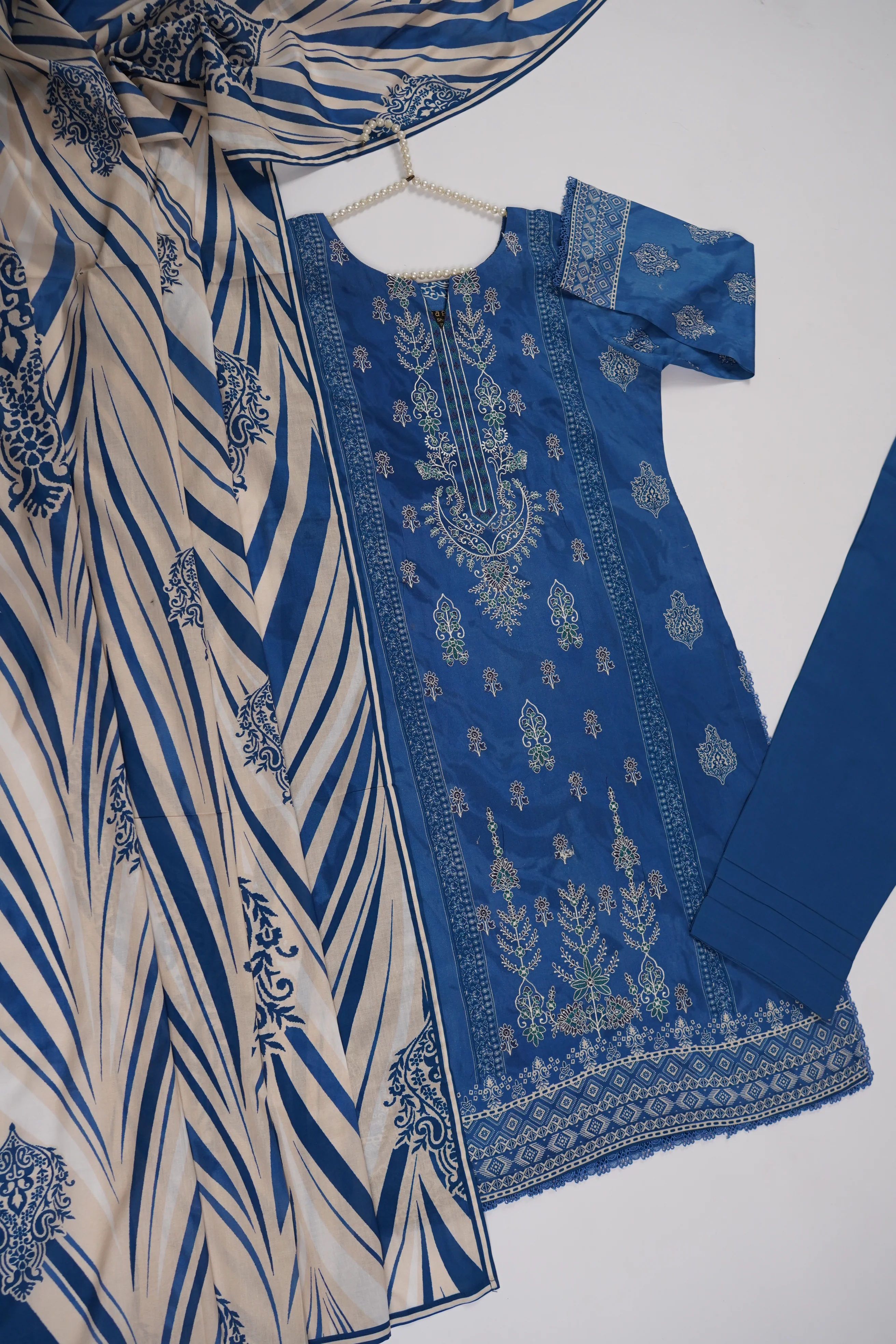 Mahjbeen Original Designer ZQ-02