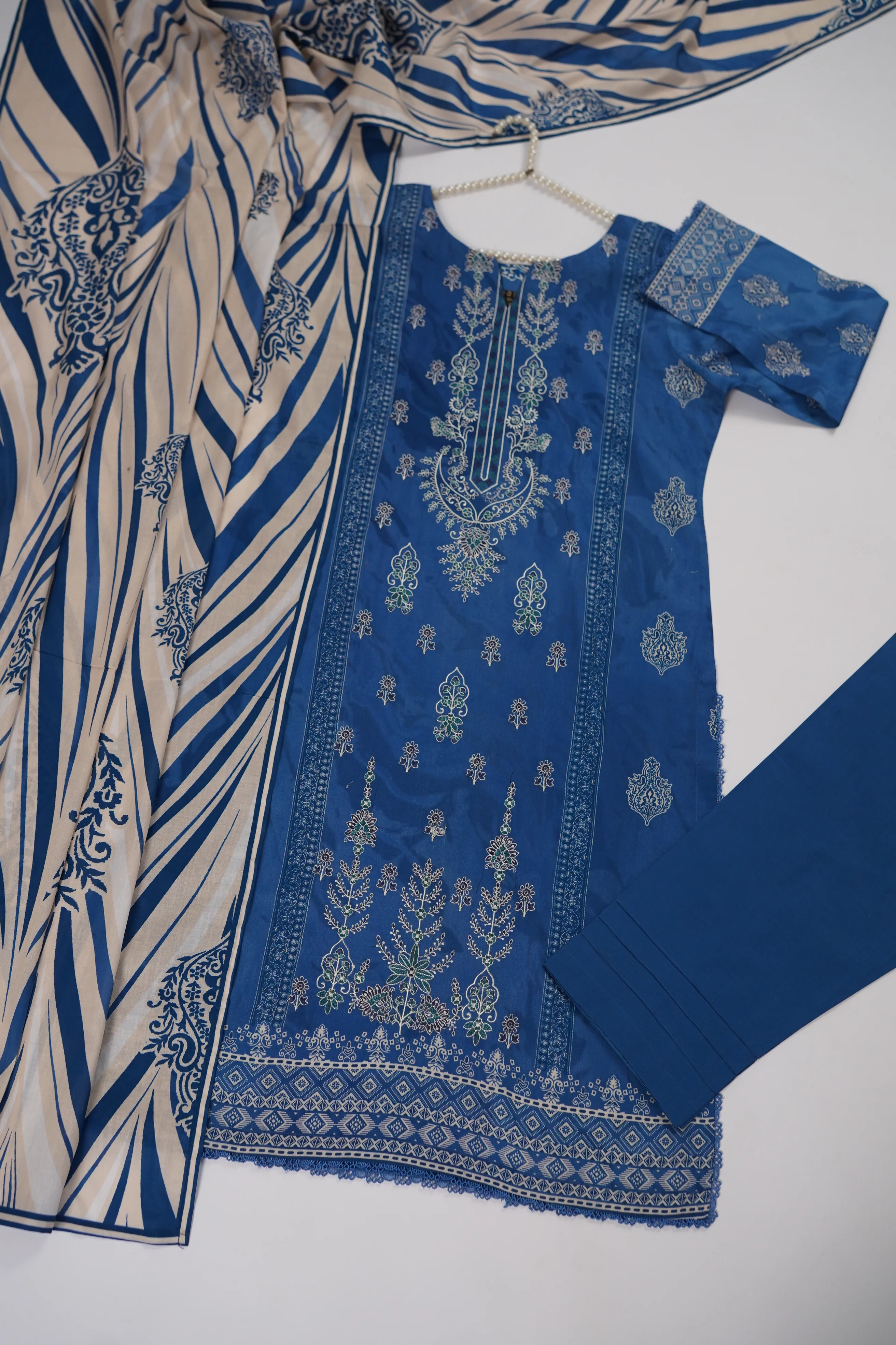 Mahjbeen Original Designer ZQ-02 - Image 6