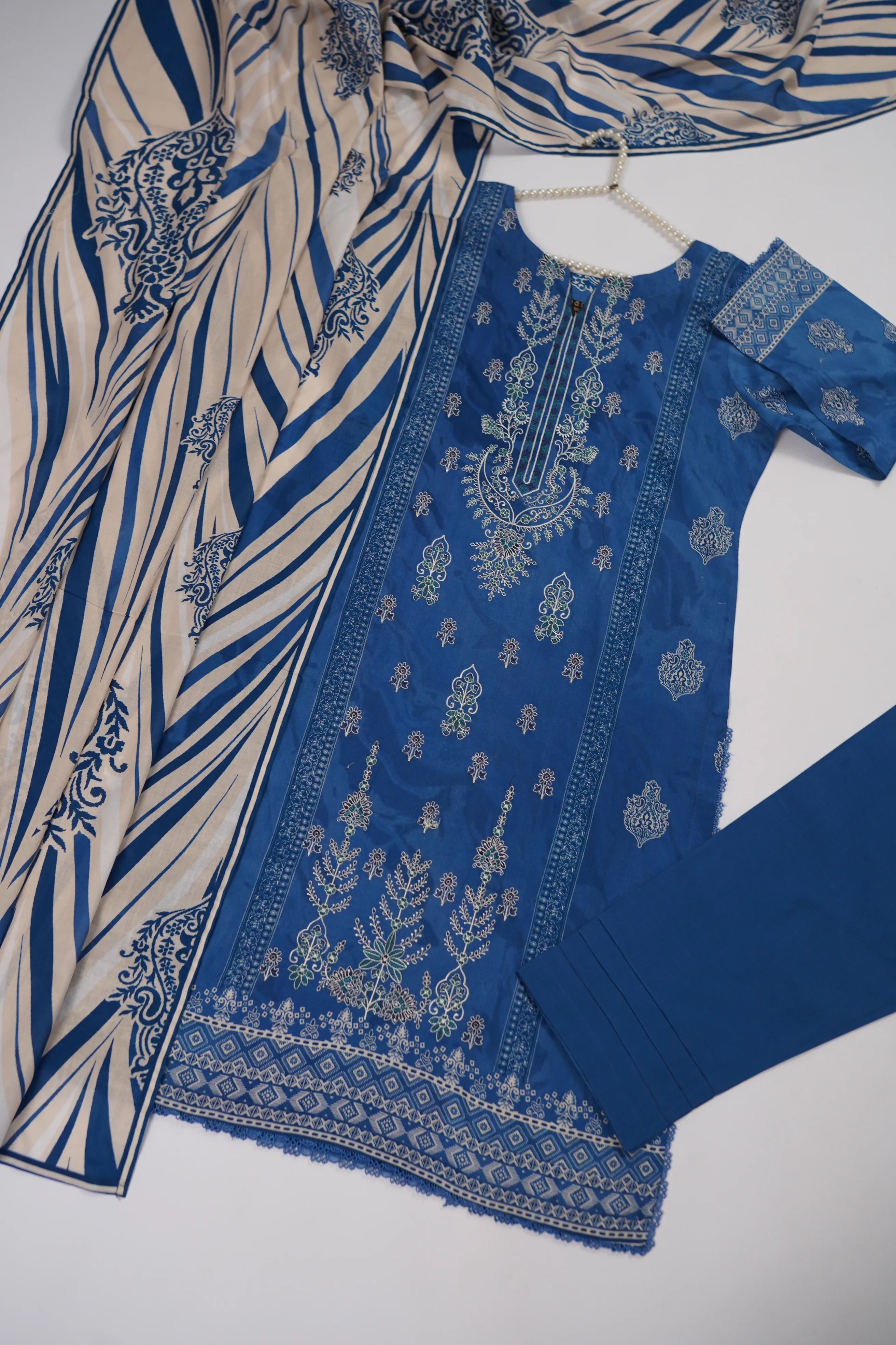 Mahjbeen Original Designer ZQ-02 - Image 9