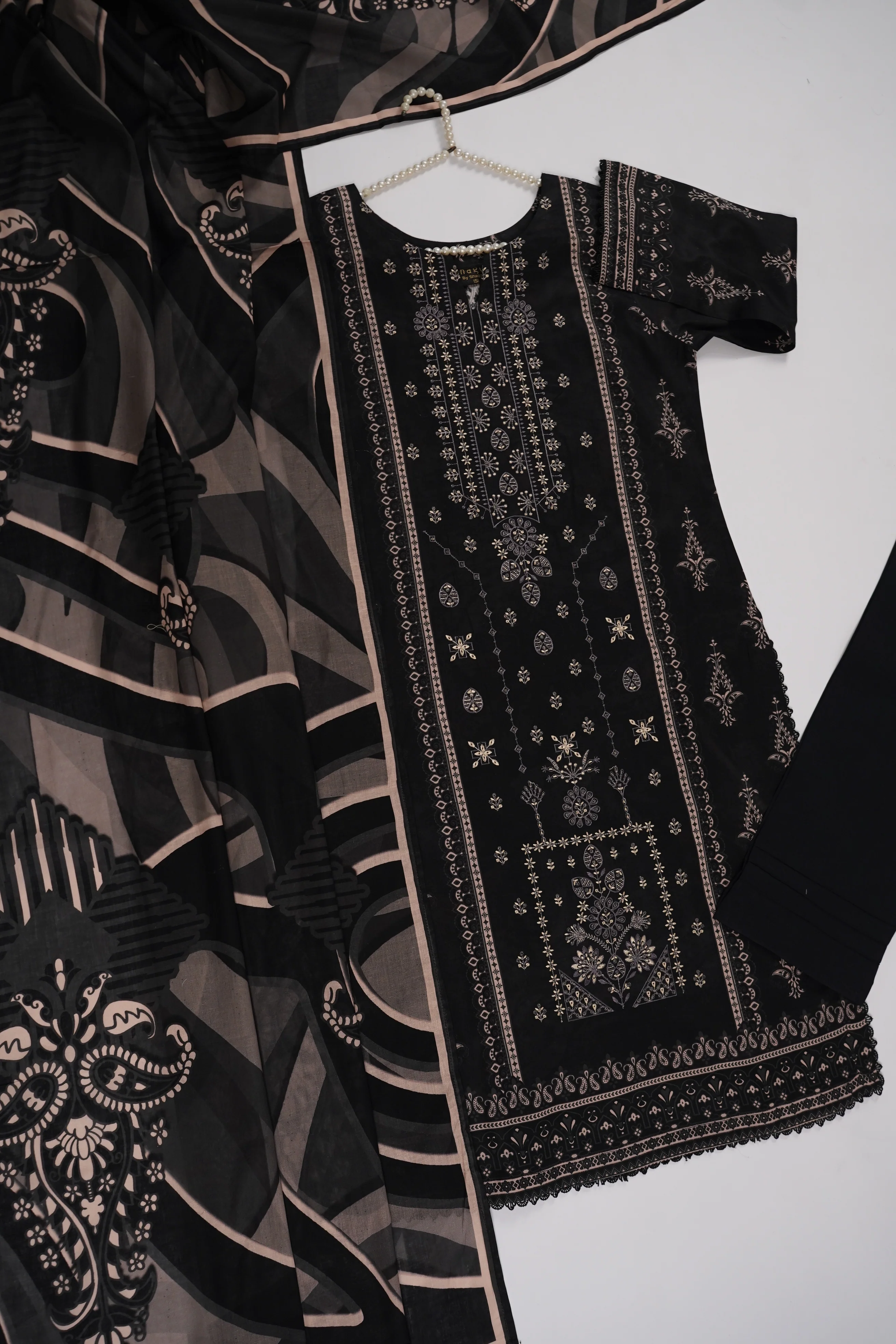 Mahjbeen Original Designer ZQ-03