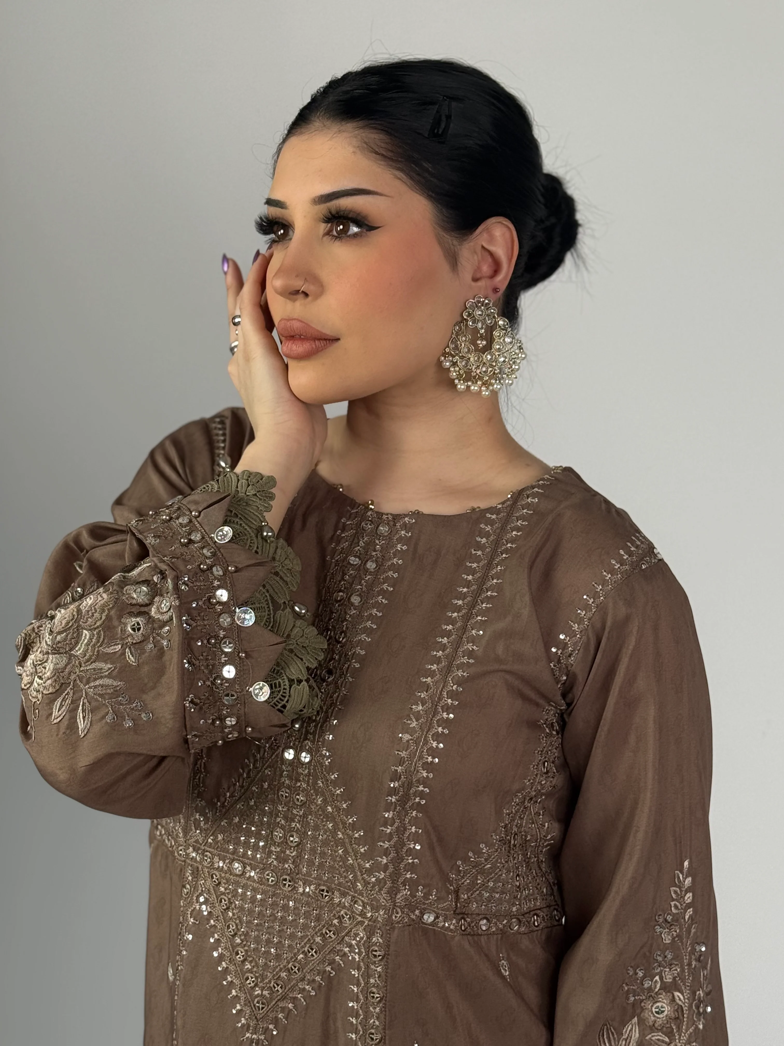 Maria B by shagun Luxury Collection - lawn M02 - Image 4