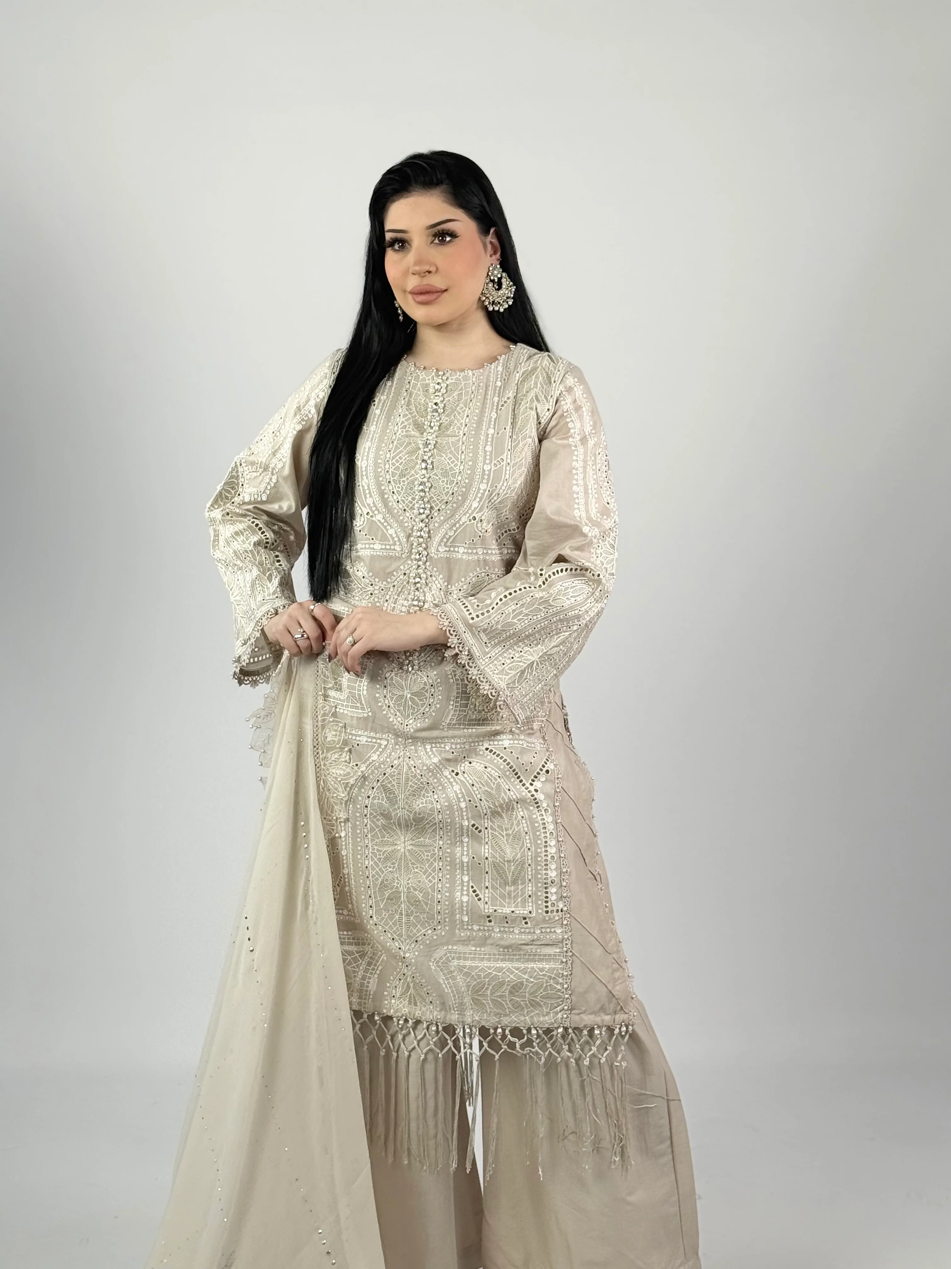 Maria B by shagun Luxury Collection - lawn M06 - Image 3