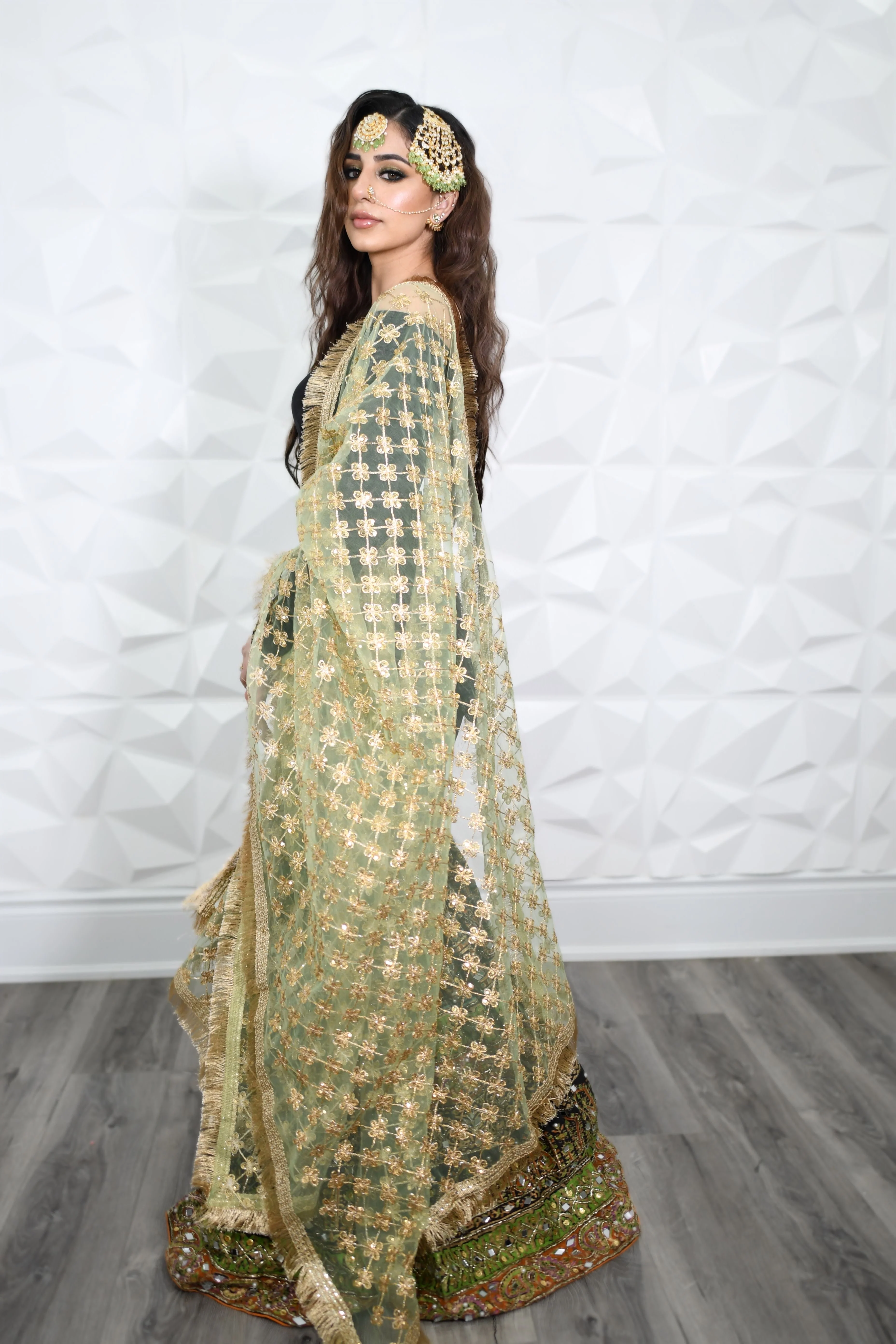 PRE ORDER (READY IN 10 WEEKS) MEHNDI GARARA 3PCS DRESS - Image 7