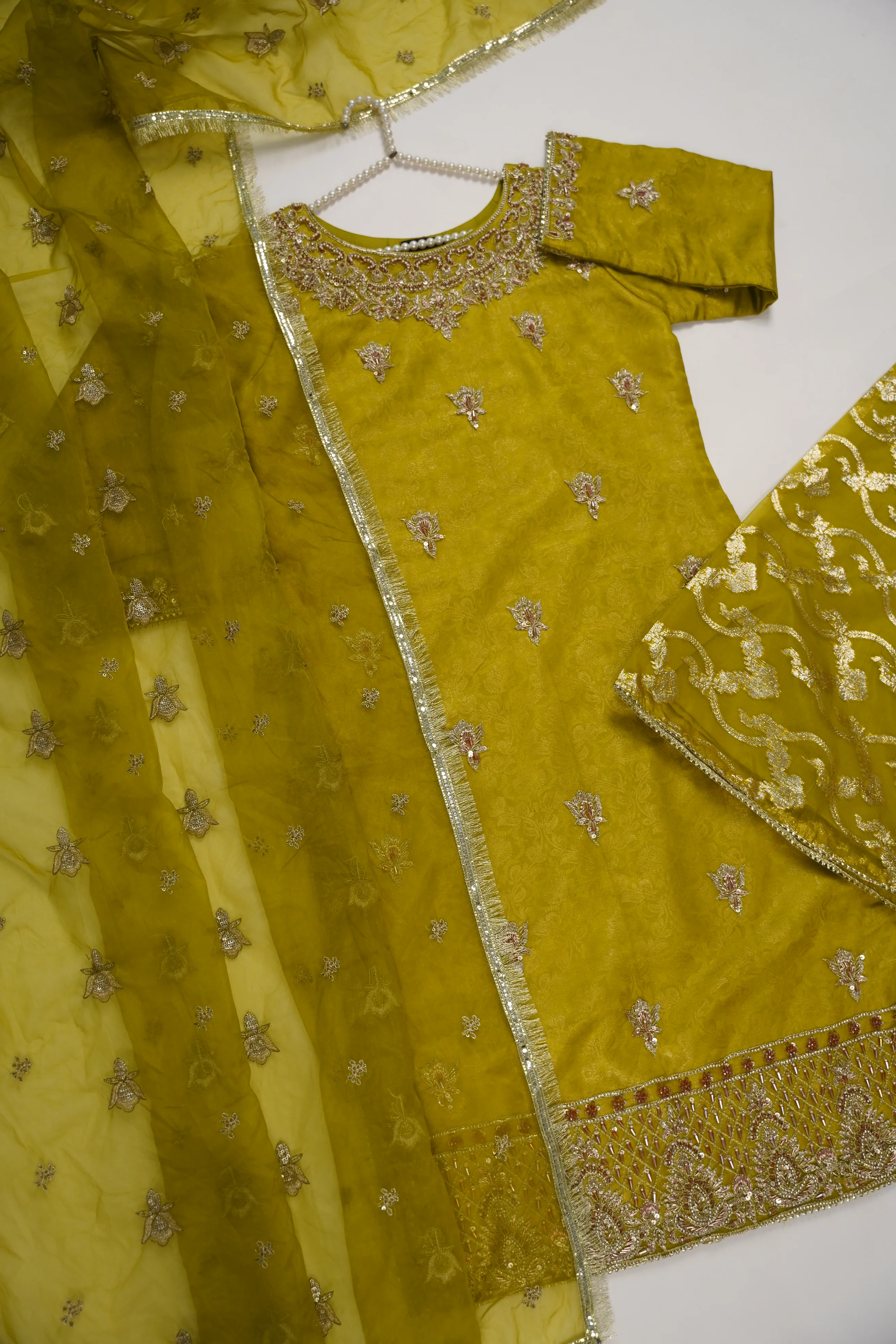Noor-e-Fishan Exclusive Wedding wear Collection CM-01