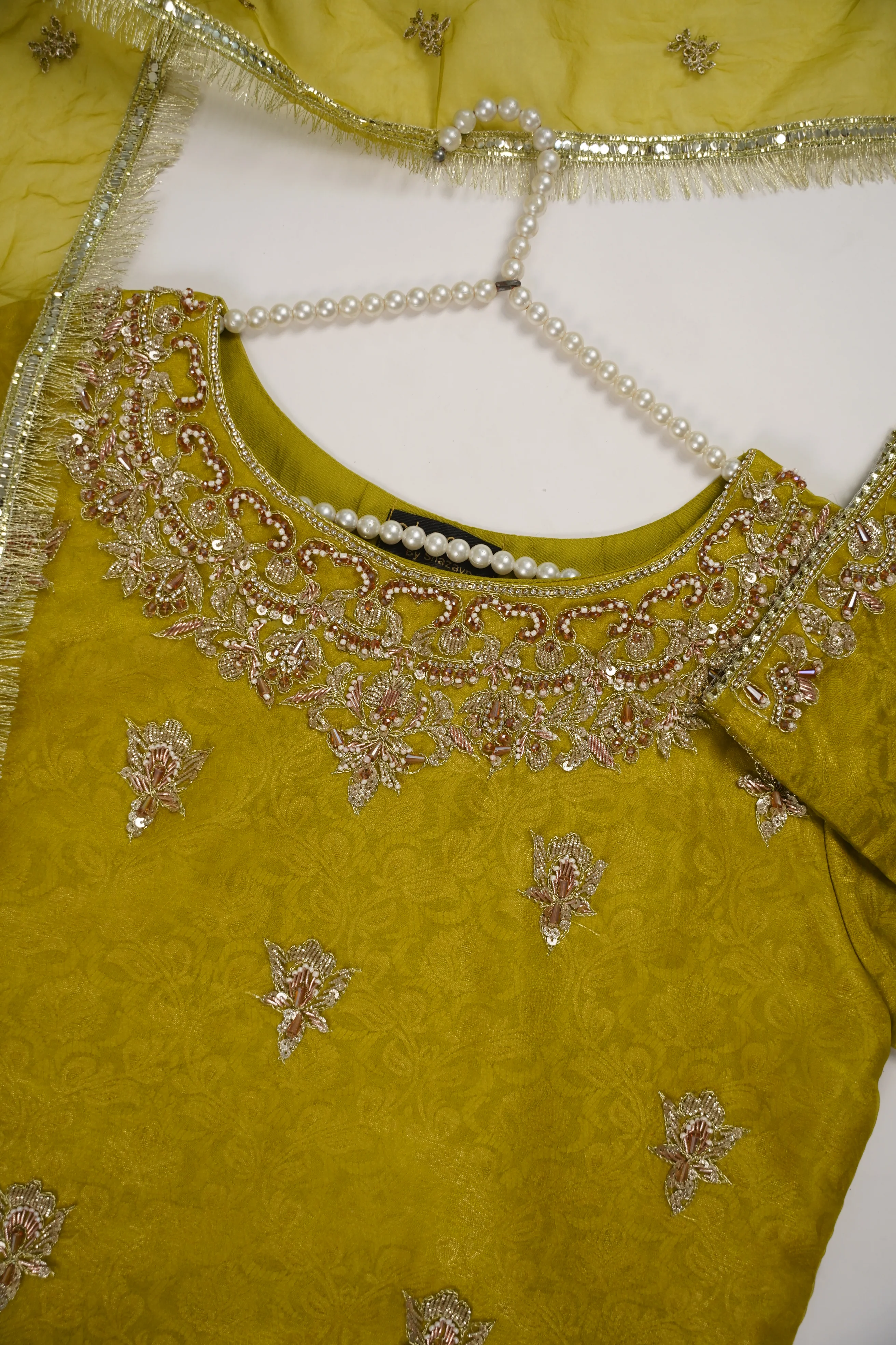 Noor-e-Fishan Exclusive Wedding wear Collection CM-01 - Image 3