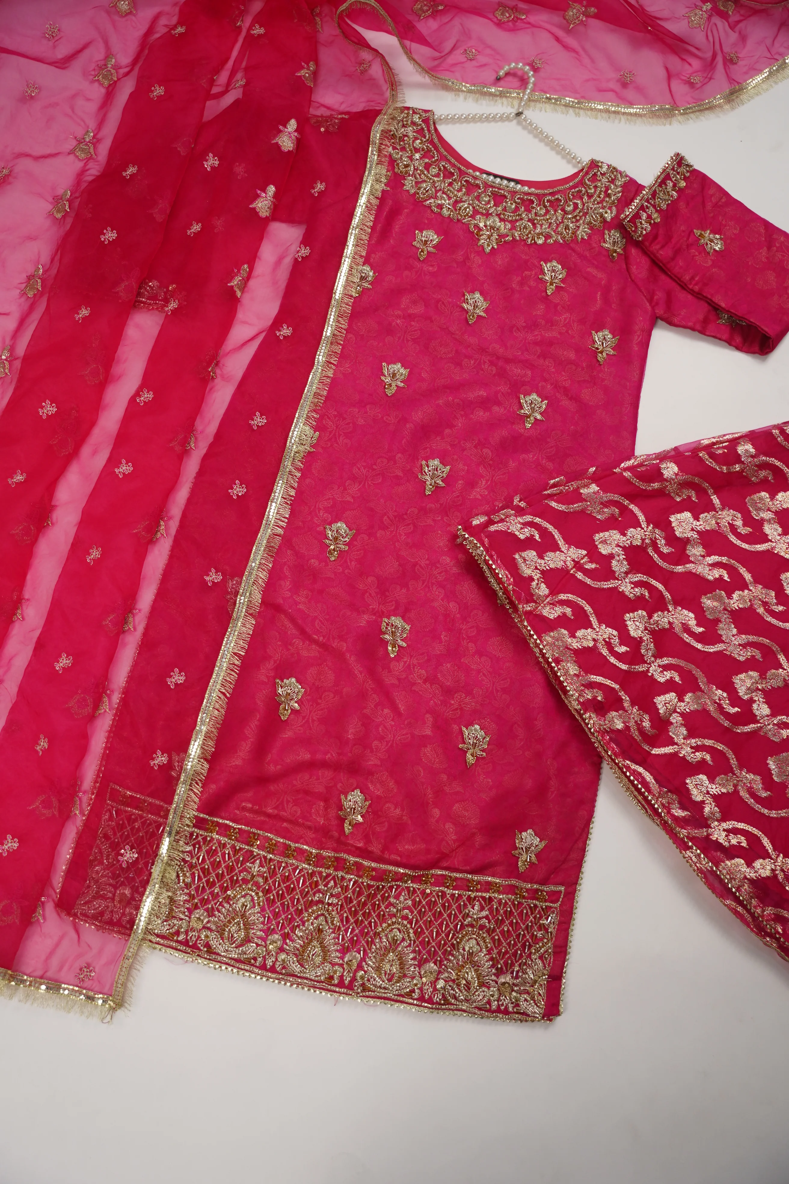 Noor-e-Fishan Exclusive Wedding wear Collection CM-02 - Image 6