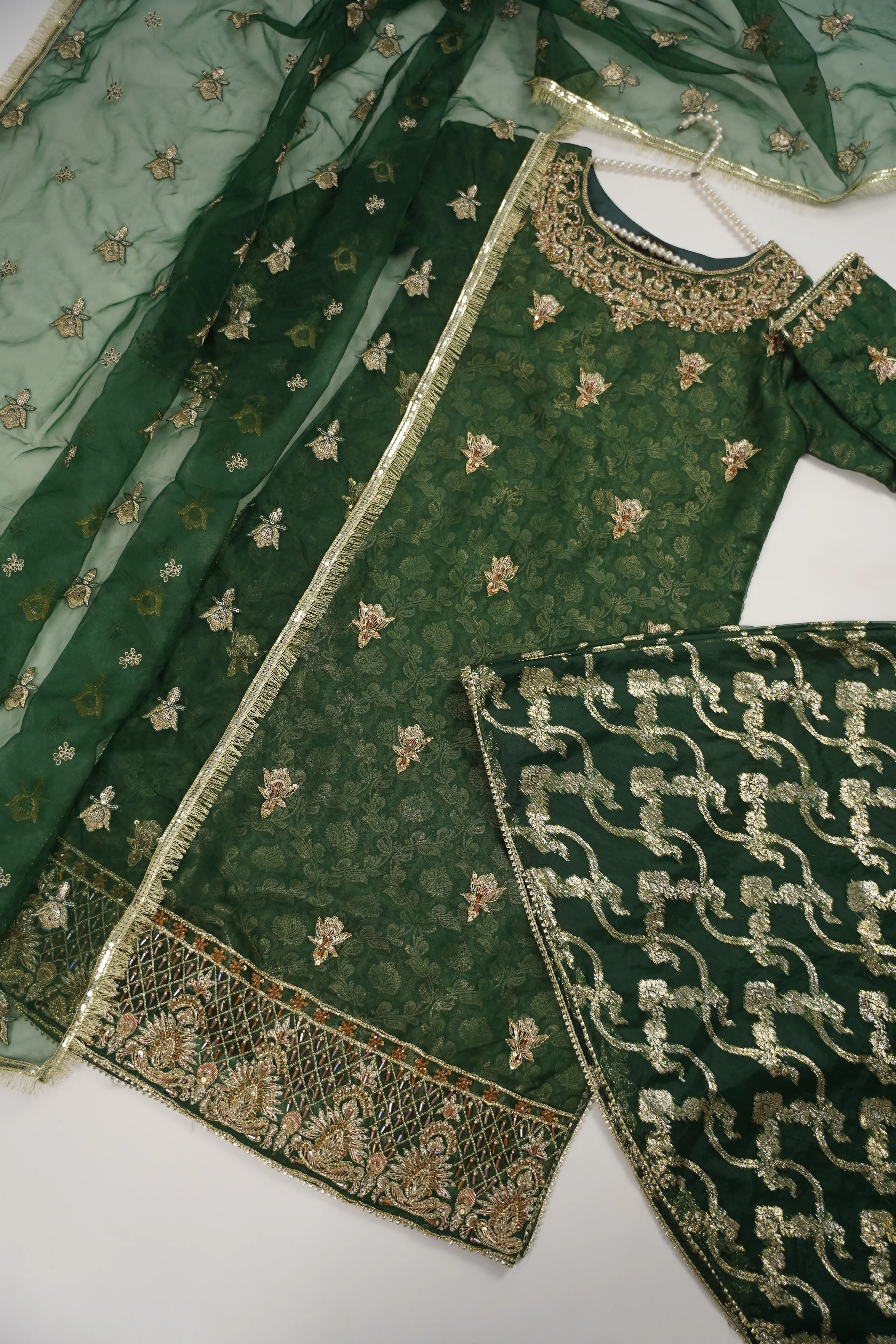 Noor-e-Fishan Exclusive Wedding wear Collection CM-03 - Image 11