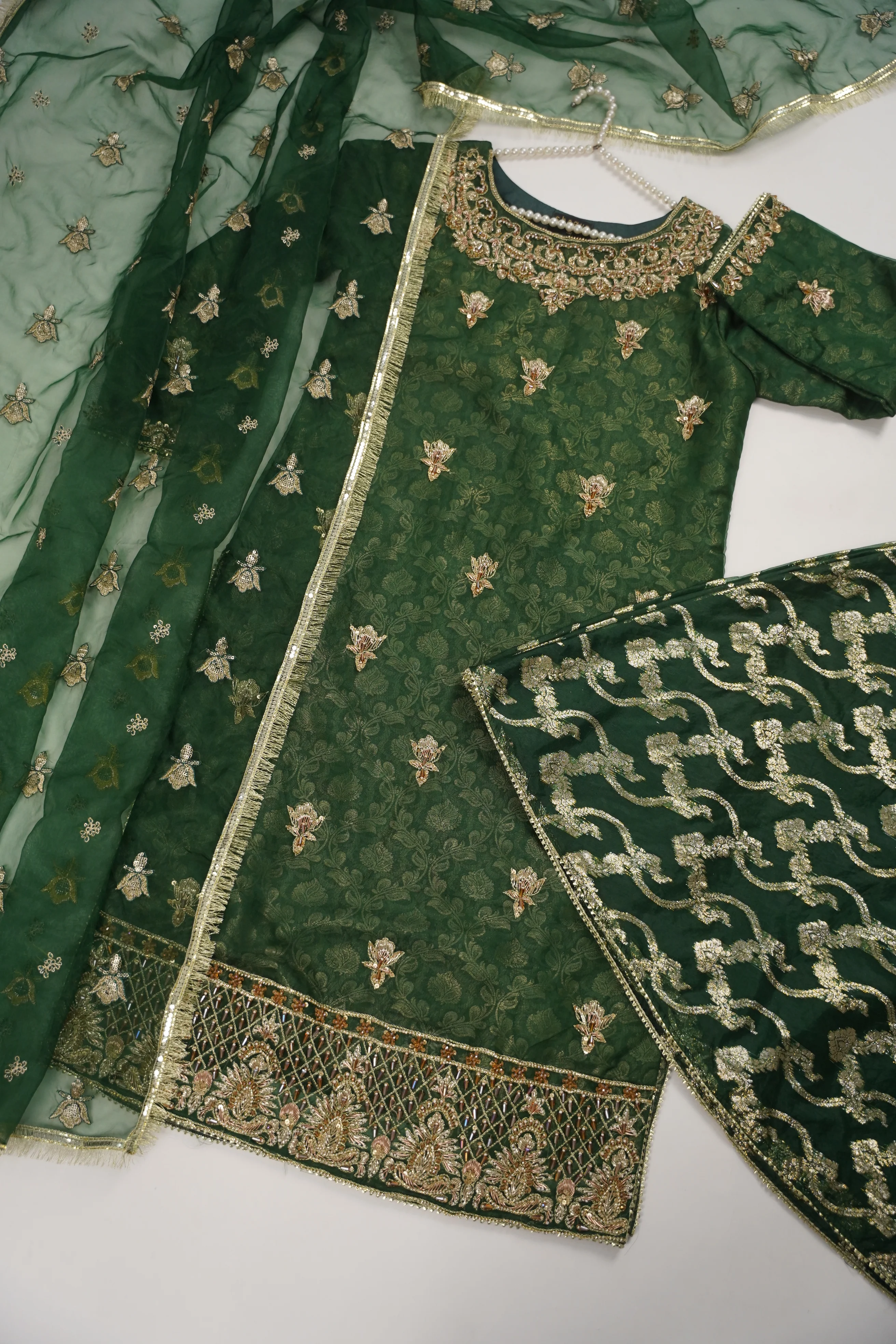 Noor-e-Fishan Exclusive Wedding wear Collection CM-03 - Image 6