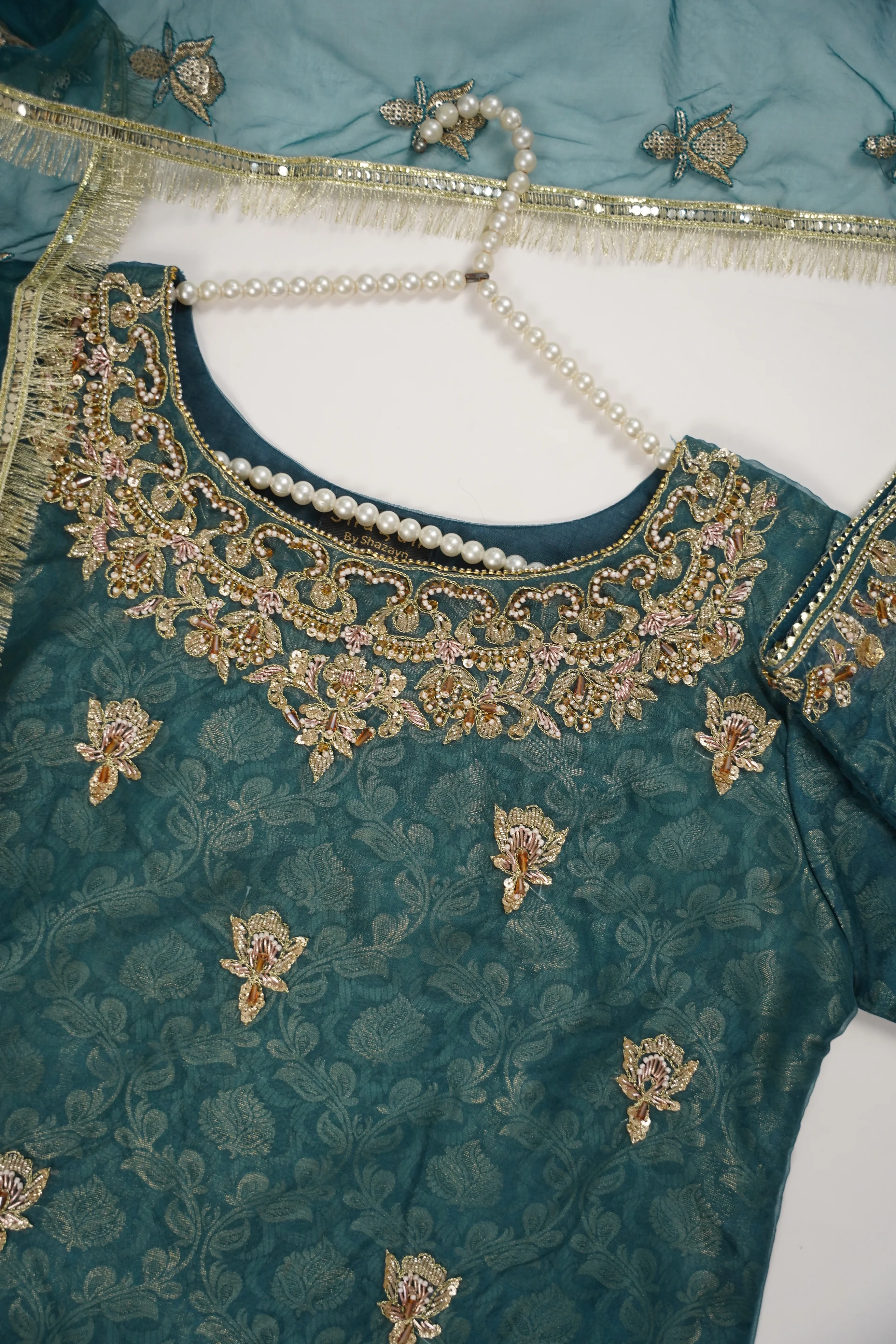 Noor-e-Fishan Exclusive Wedding wear Collection CM-04 - Image 3