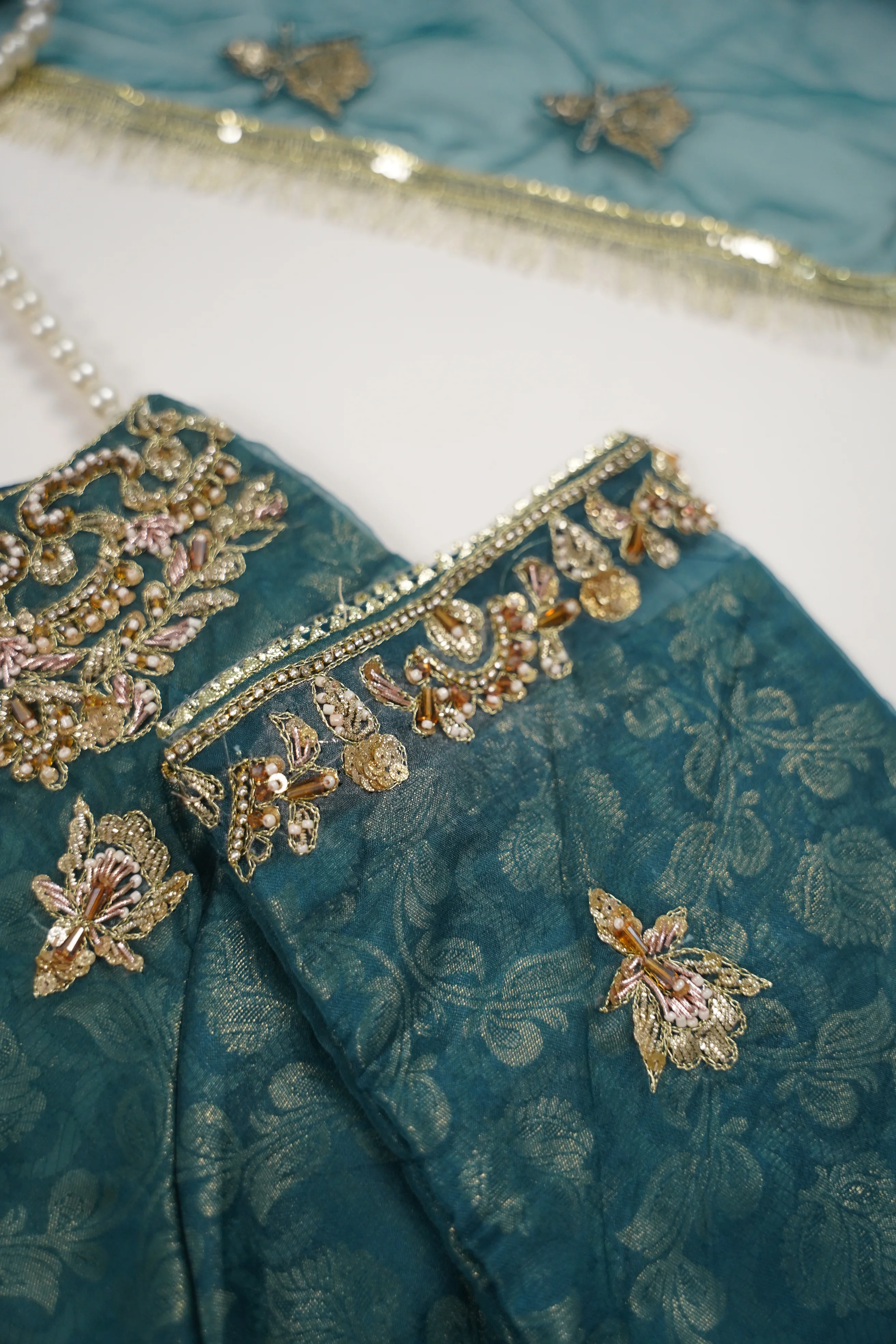 Noor-e-Fishan Exclusive Wedding wear Collection CM-04 - Image 4