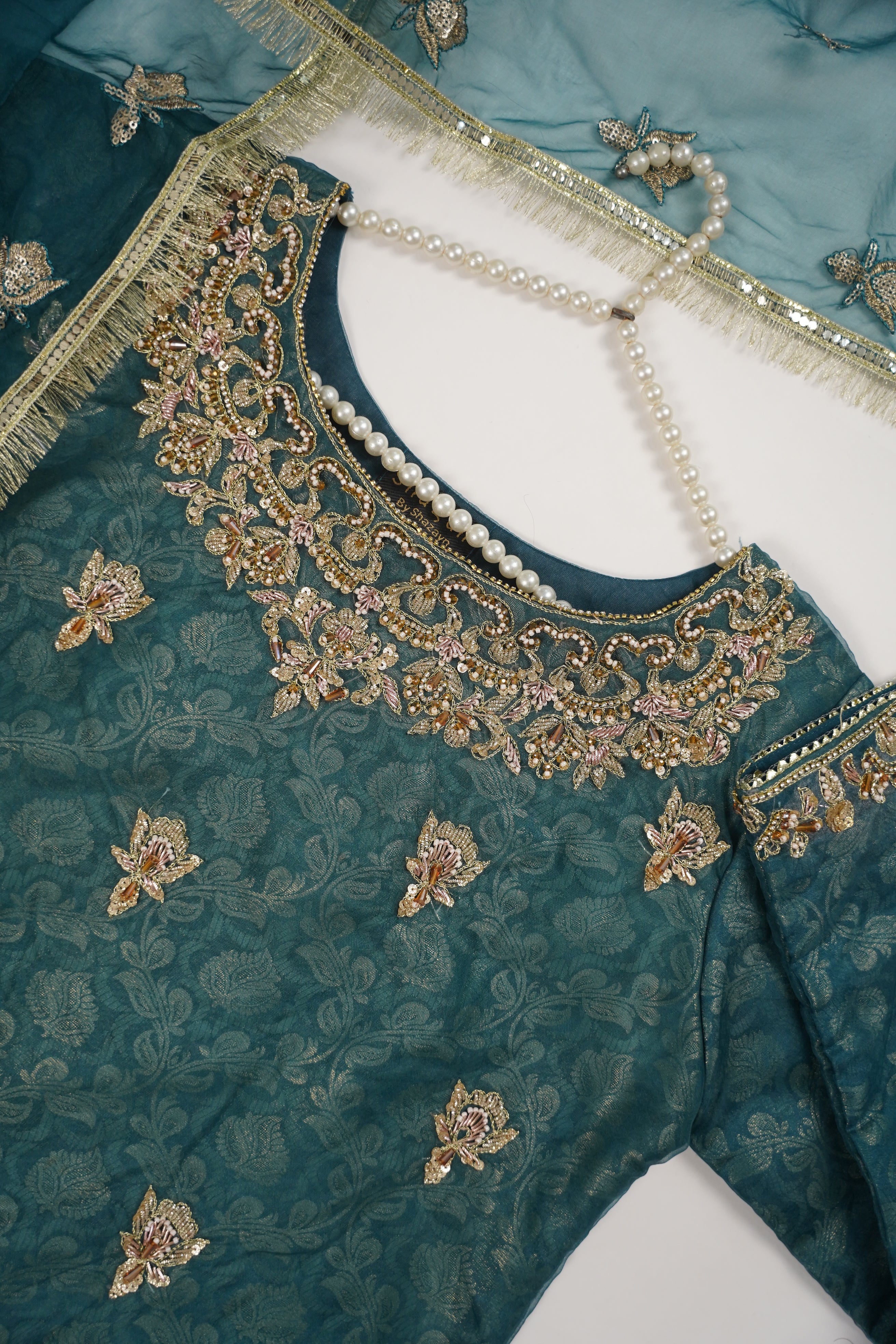 Noor-e-Fishan Exclusive Wedding wear Collection CM-04 - Image 8