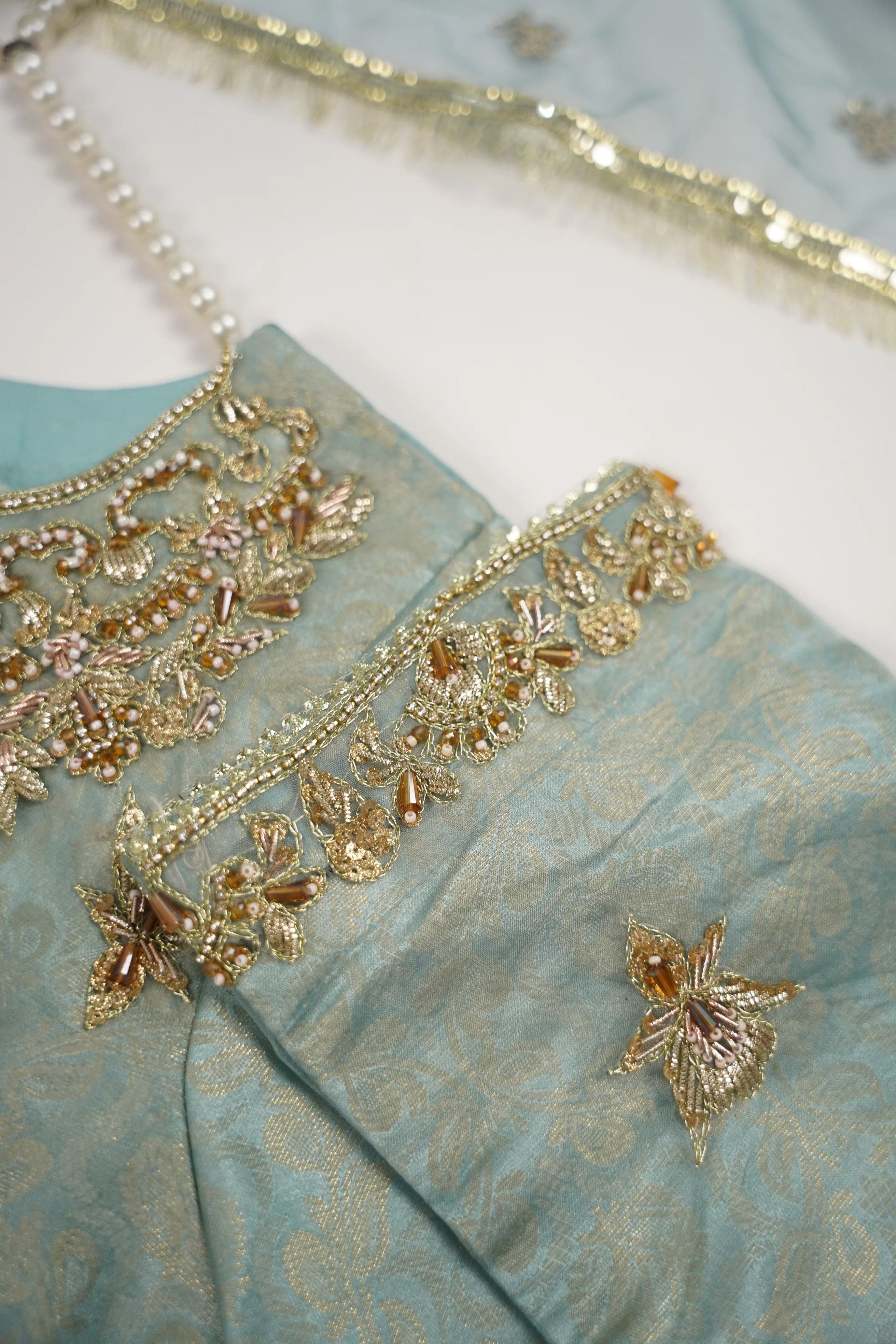 Noor-e-Fishan Exclusive Wedding wear Collection CM-05 - Image 4