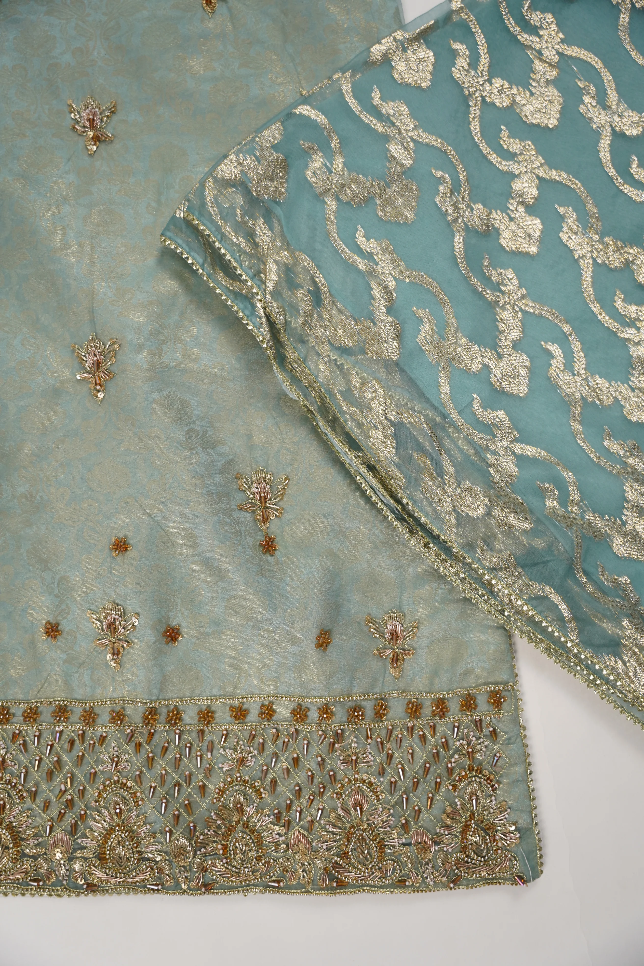 Noor-e-Fishan Exclusive Wedding wear Collection CM-05 - Image 5