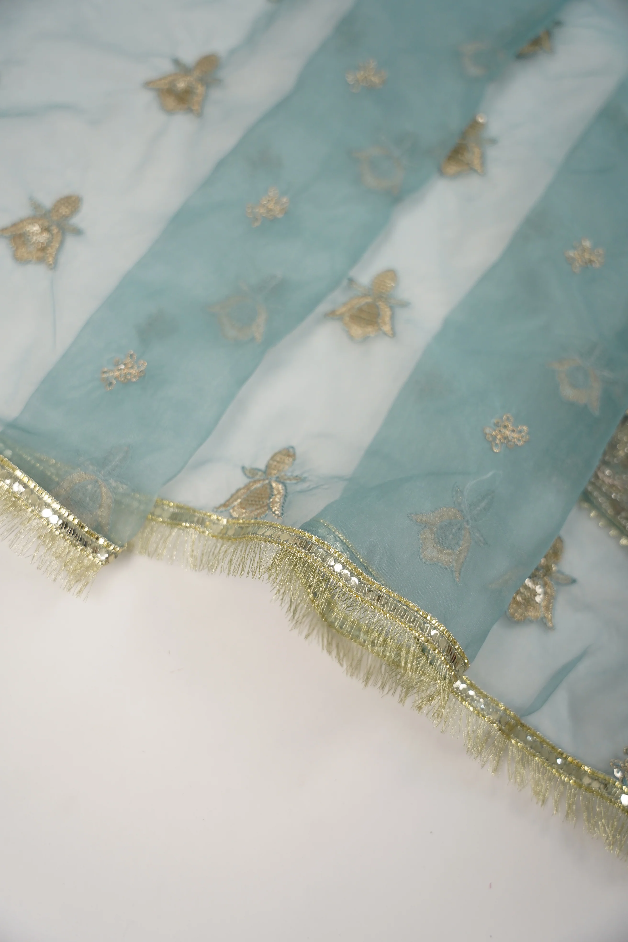 Noor-e-Fishan Exclusive Wedding wear Collection CM-05 - Image 9