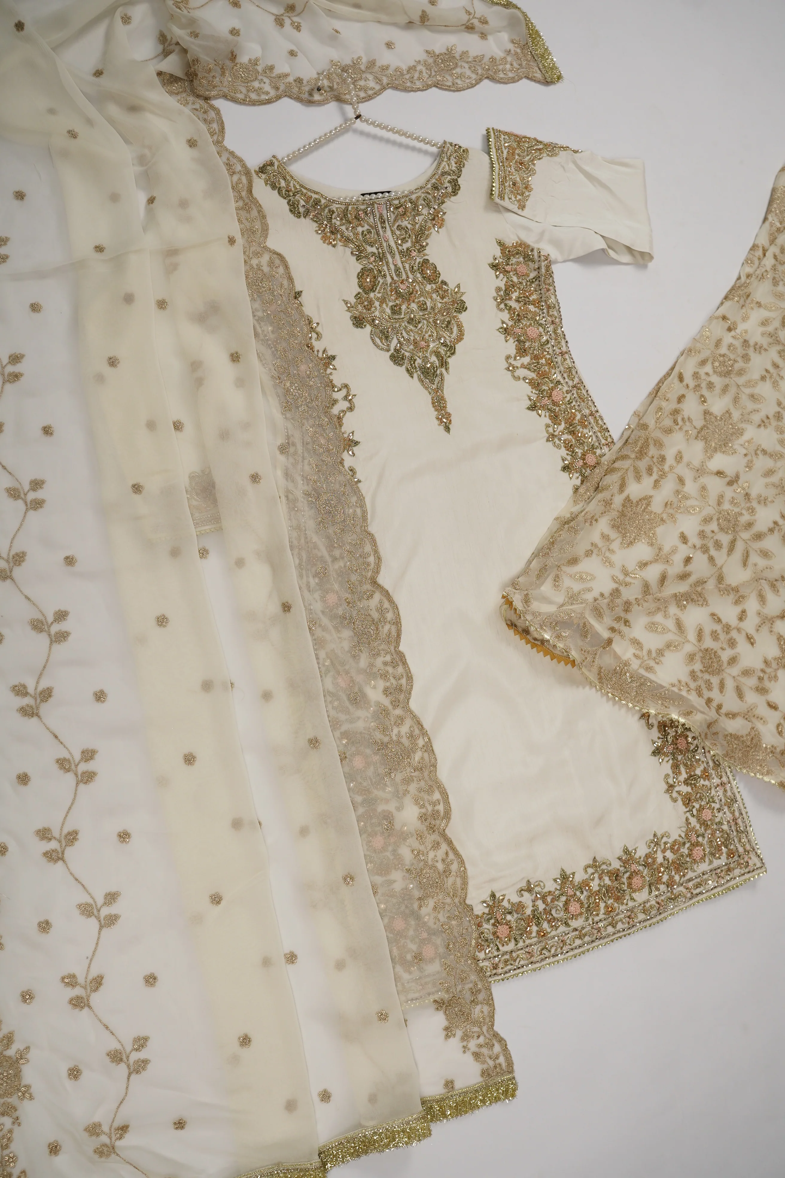 Noor-e-Fishan Luxury Wedding Collection TYU-01