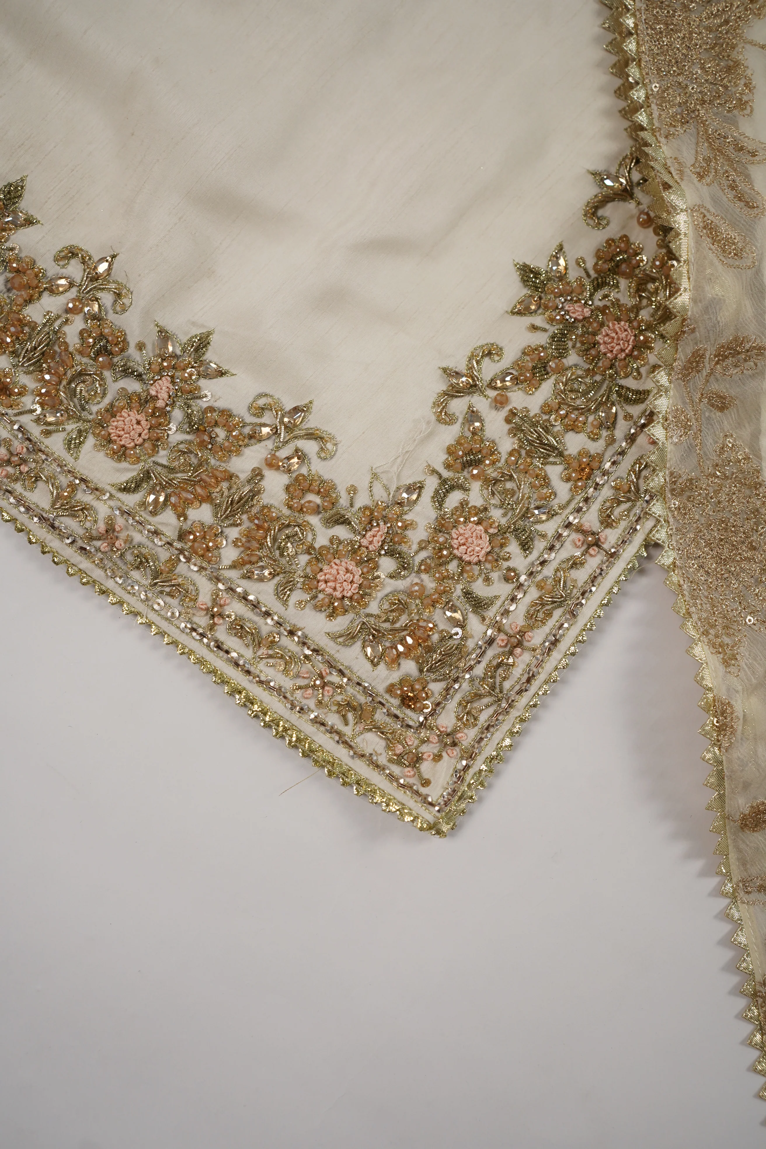 Noor-e-Fishan Luxury Wedding Collection TYU-01 - Image 9