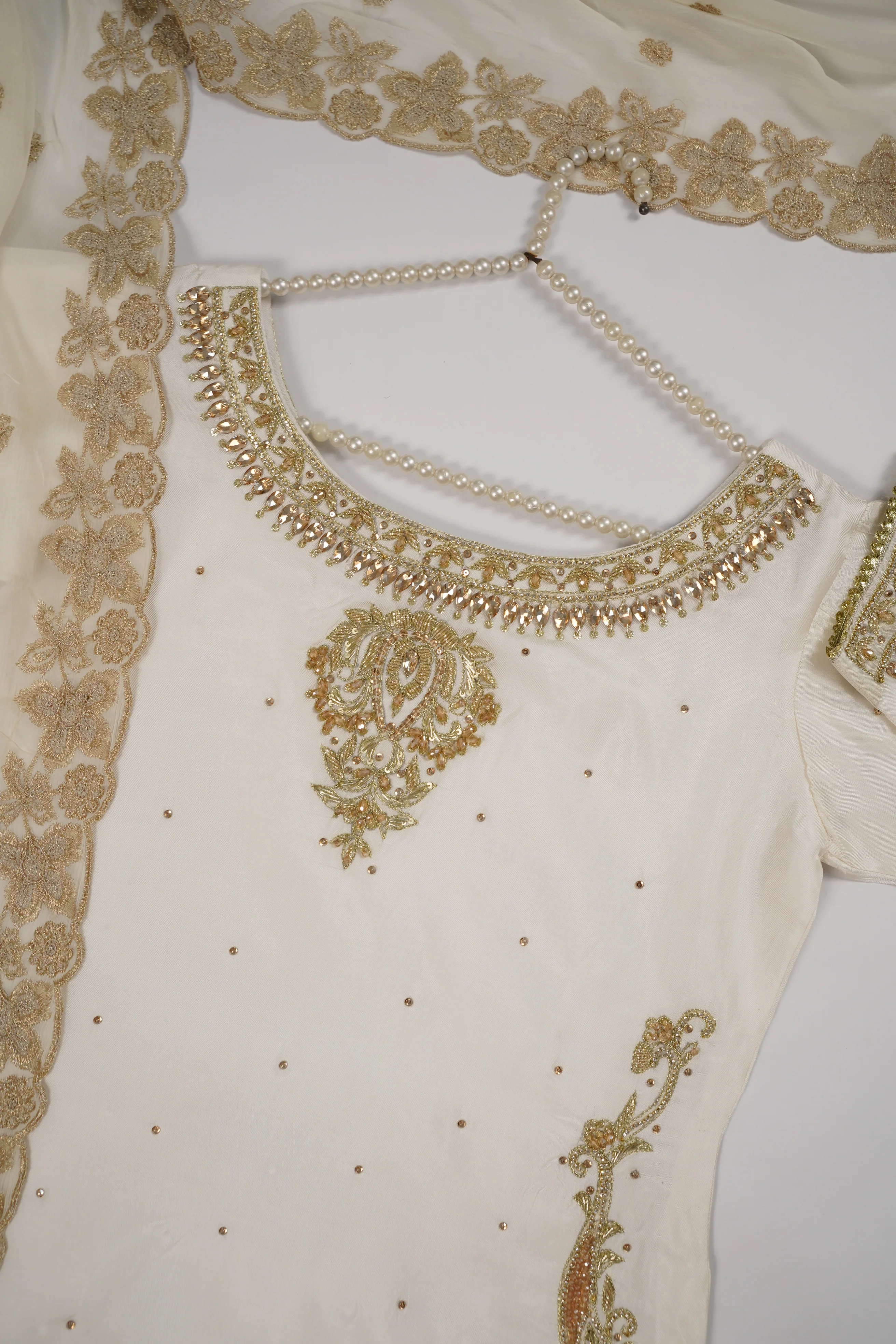 Noor-e-Fishan Luxury Wedding Collection TYU-02 - Image 2