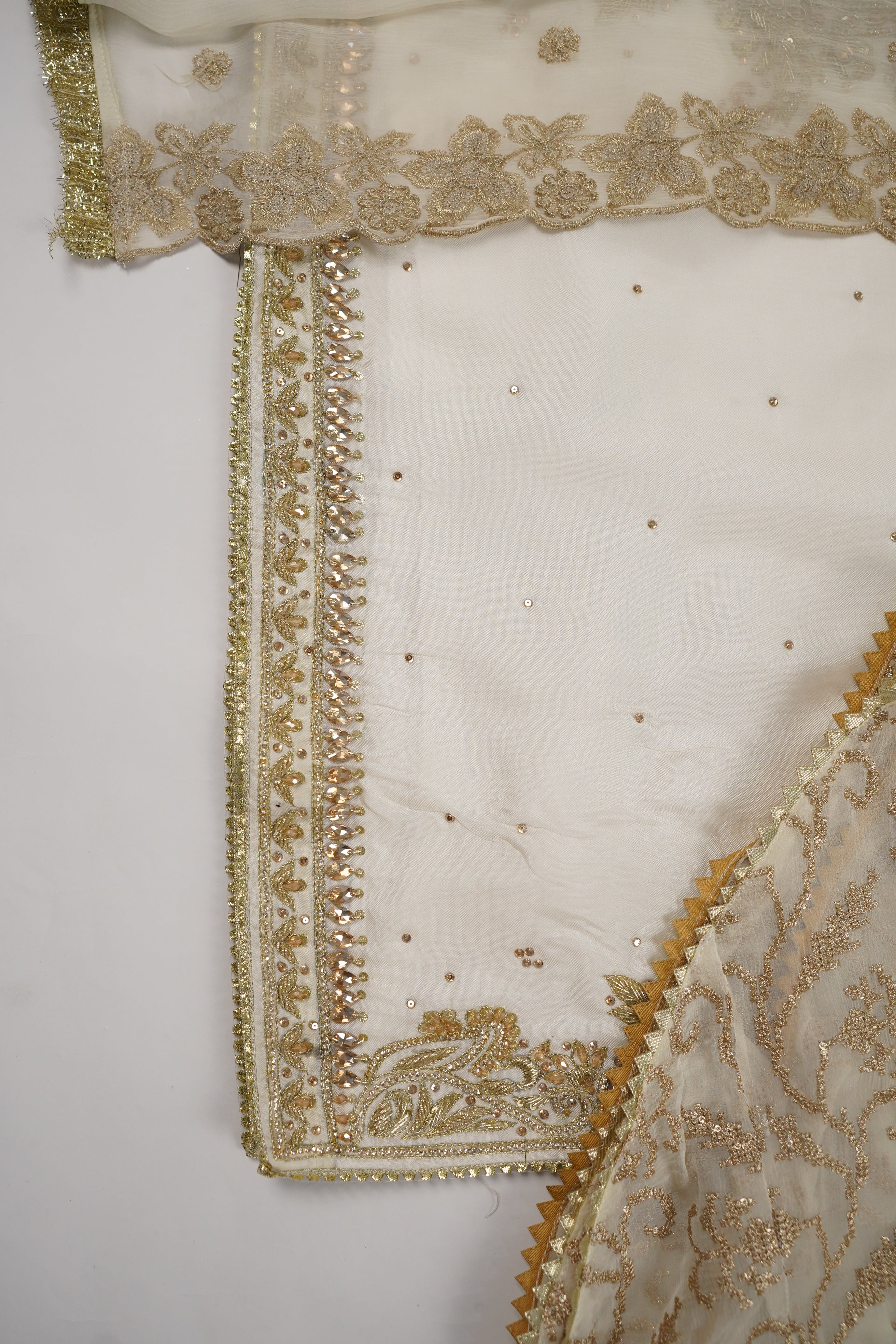 Noor-e-Fishan Luxury Wedding Collection TYU-02 - Image 9