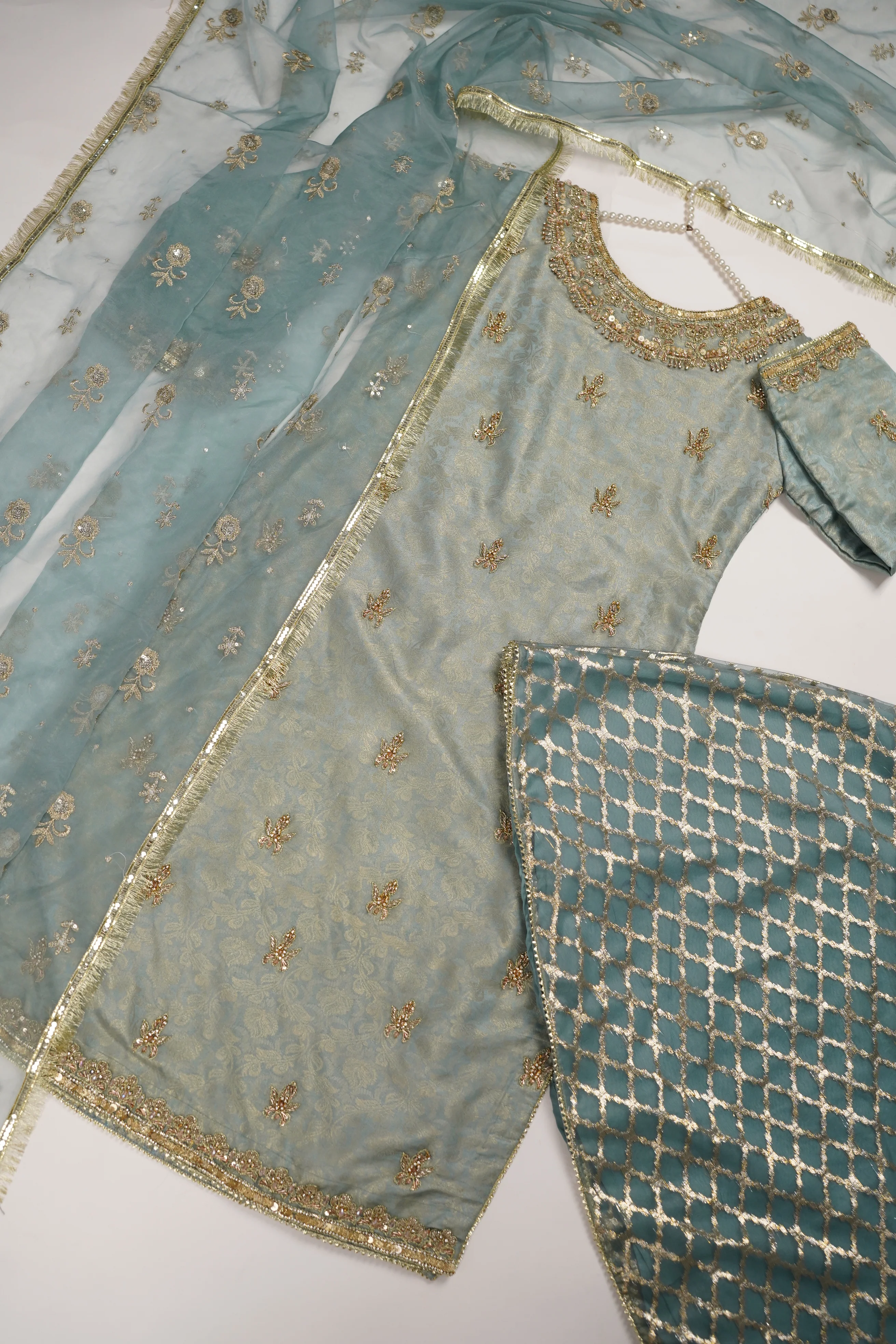 Noor-e-Fishan Exclusive Wedding wear Collection jk-04 - Image 10