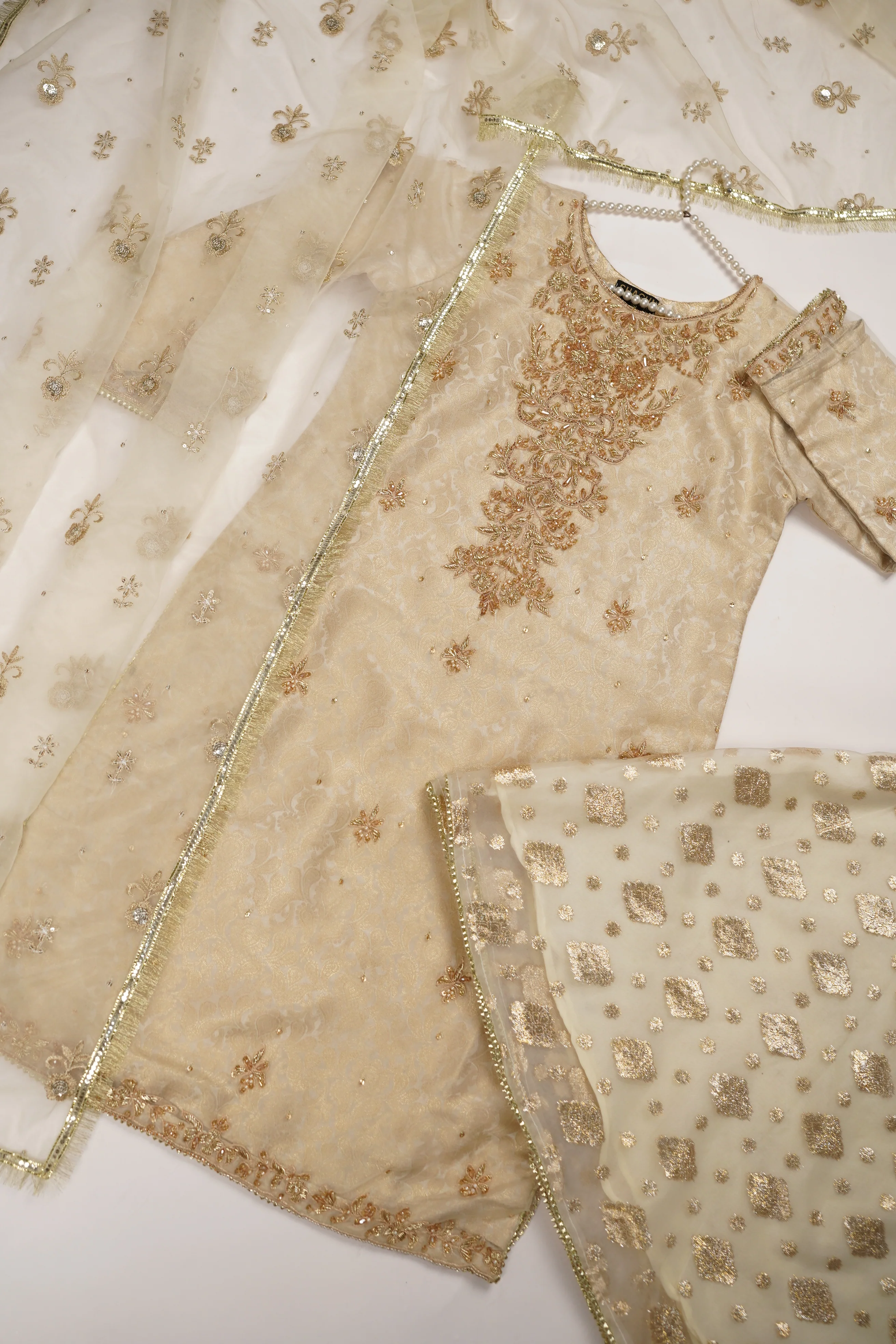 Noor-e-Fishan Exclusive Wedding wear Collection jk-06 - Image 6
