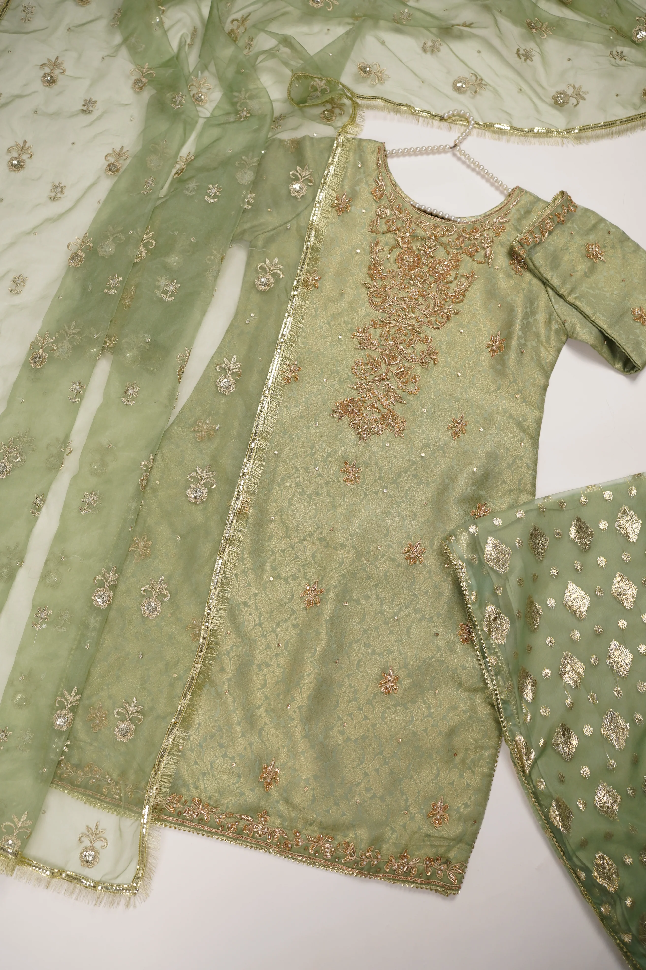 Noor-e-Fishan Exclusive Wedding wear Collection jk-07 - Image 9