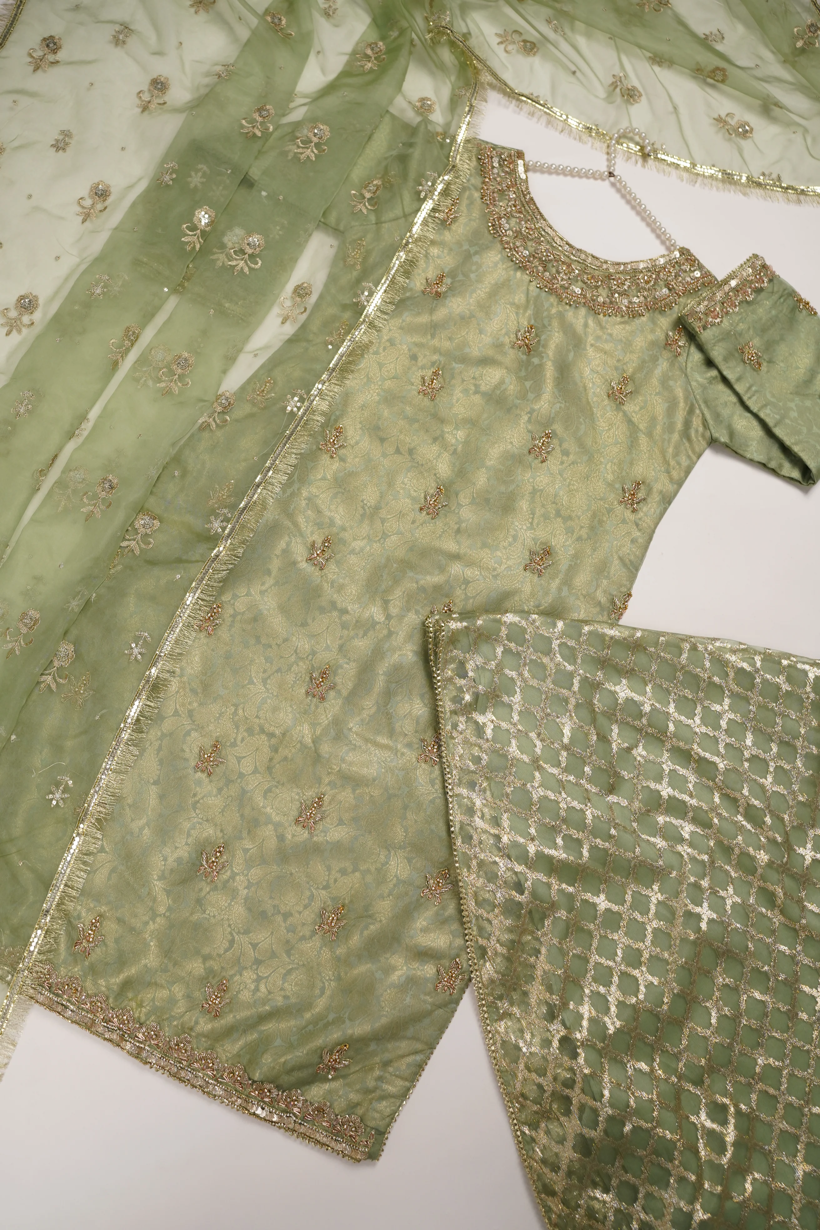 Noor-e-Fishan Exclusive Wedding wear Collection jk-01 - Image 11