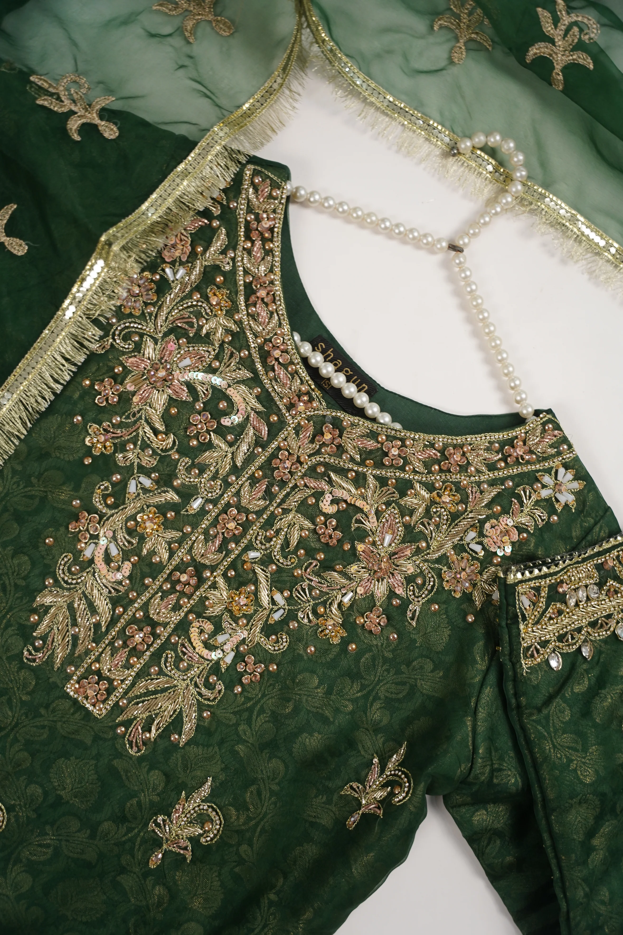 Noor-e-Fishan Exclusive Wedding wear Collection ZB-04 - Image 8
