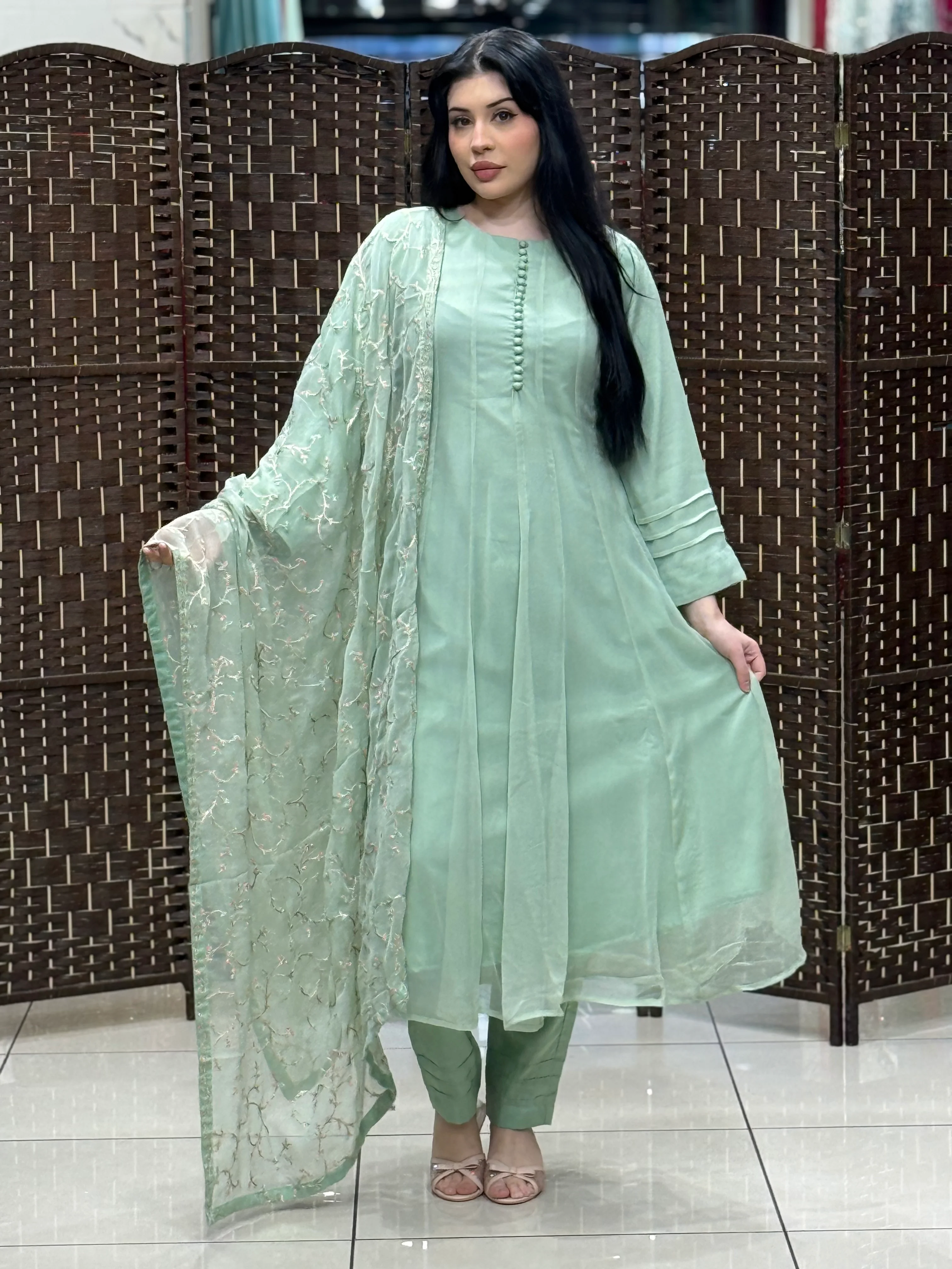 Kashish Maxi Eid Collection ML-01 - Image 4