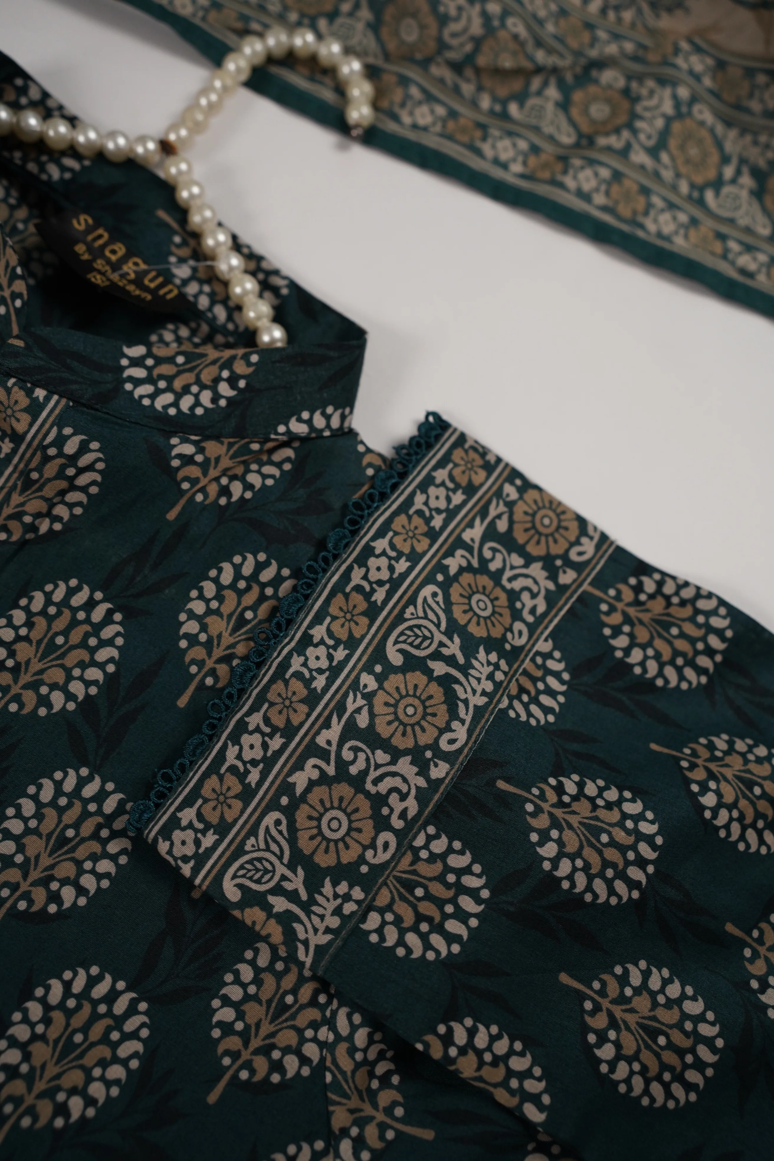 Original Tawakal Lawn Collection 3pc RTZ-01 - Image 4