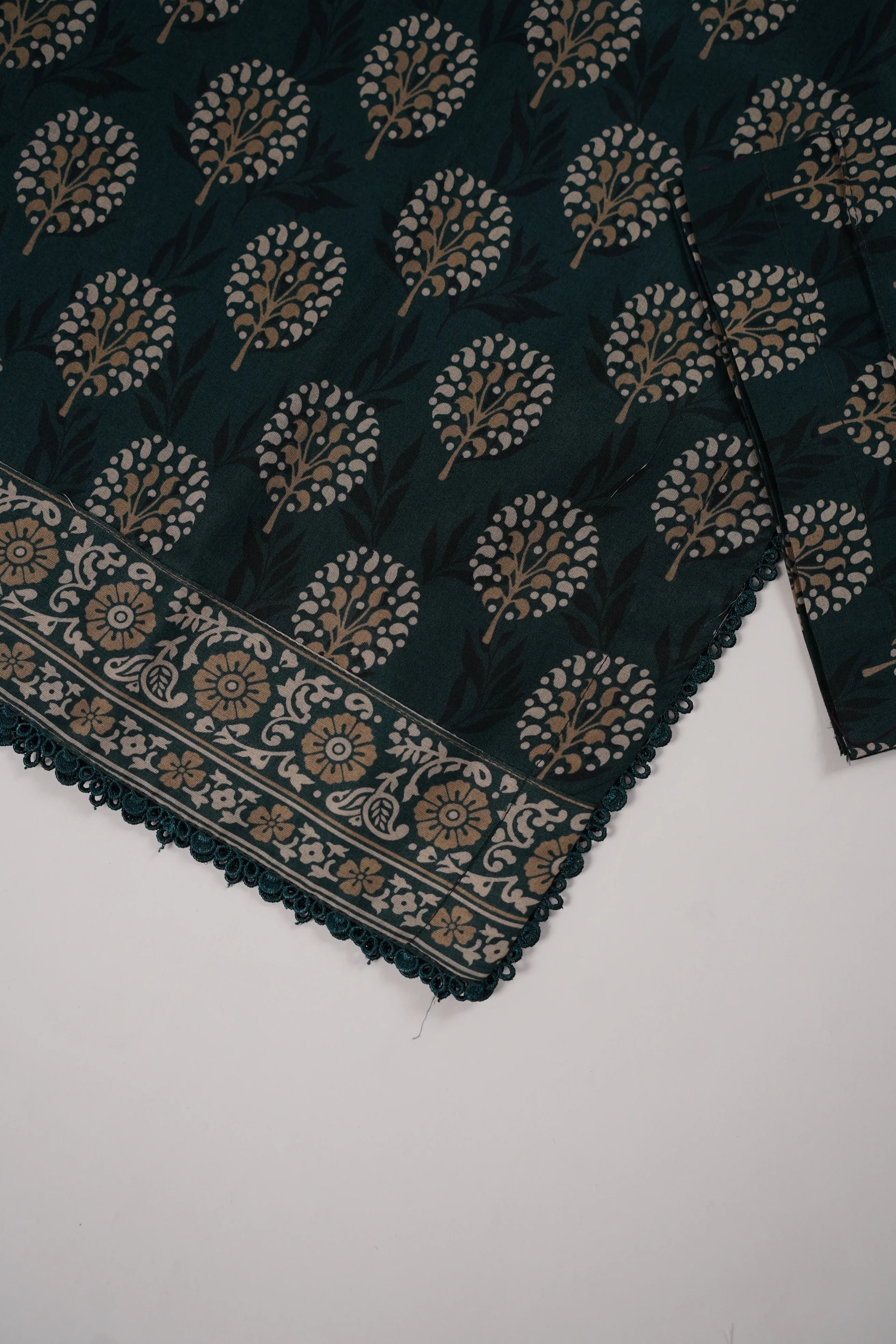Original Tawakal Lawn Collection 3pc RTZ-01 - Image 7