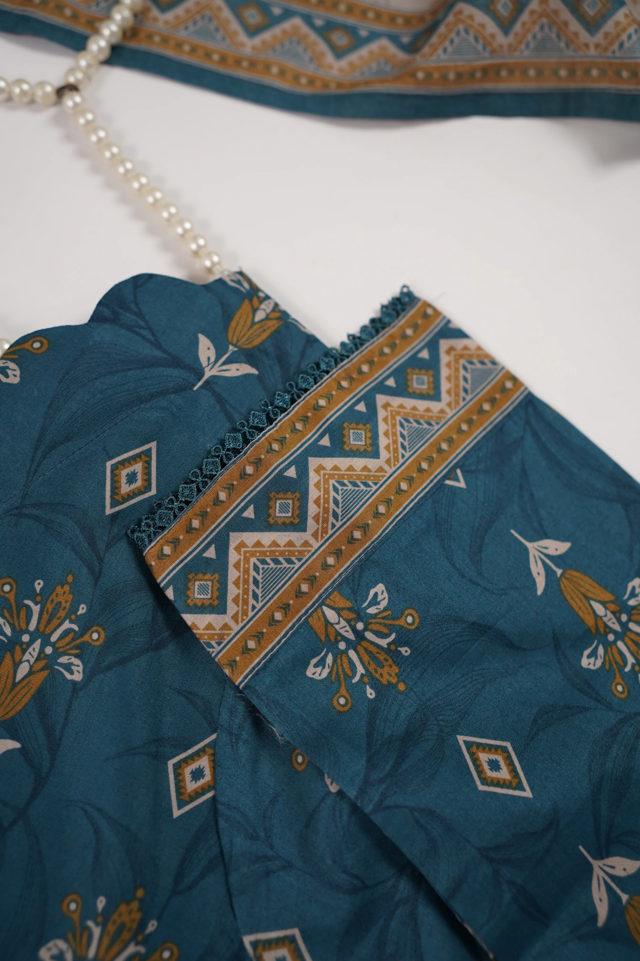Original Tawakal Lawn Collection 3pc RTZ-02 - Image 4