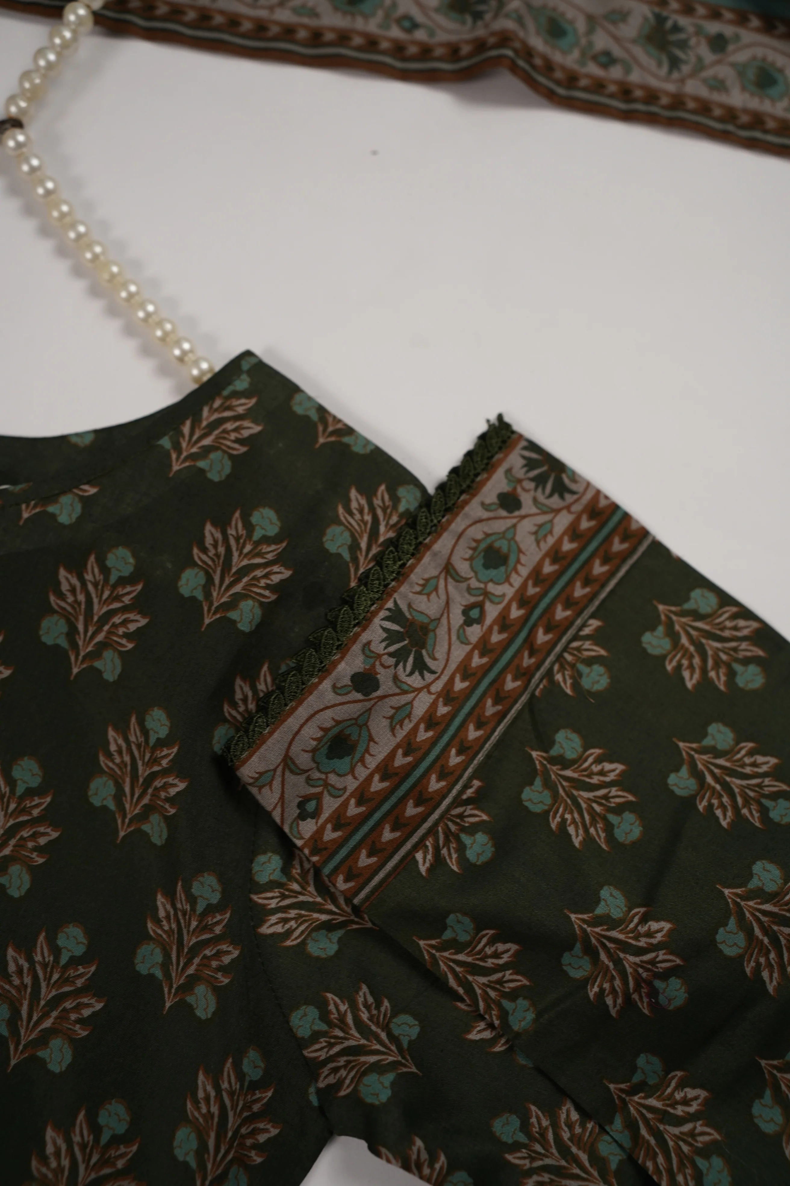 Original Tawakal Lawn Collection 3pc RTZ-03 - Image 4