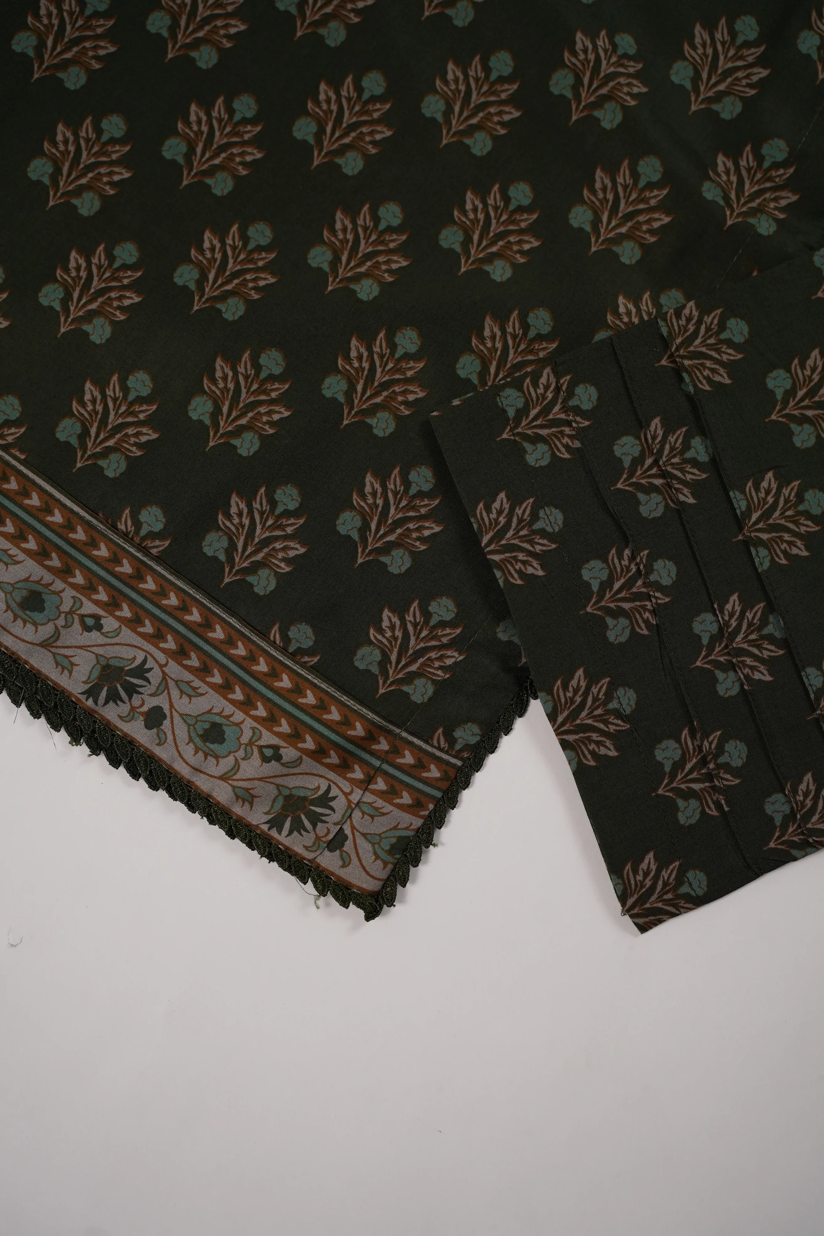 Original Tawakal Lawn Collection 3pc RTZ-03 - Image 7