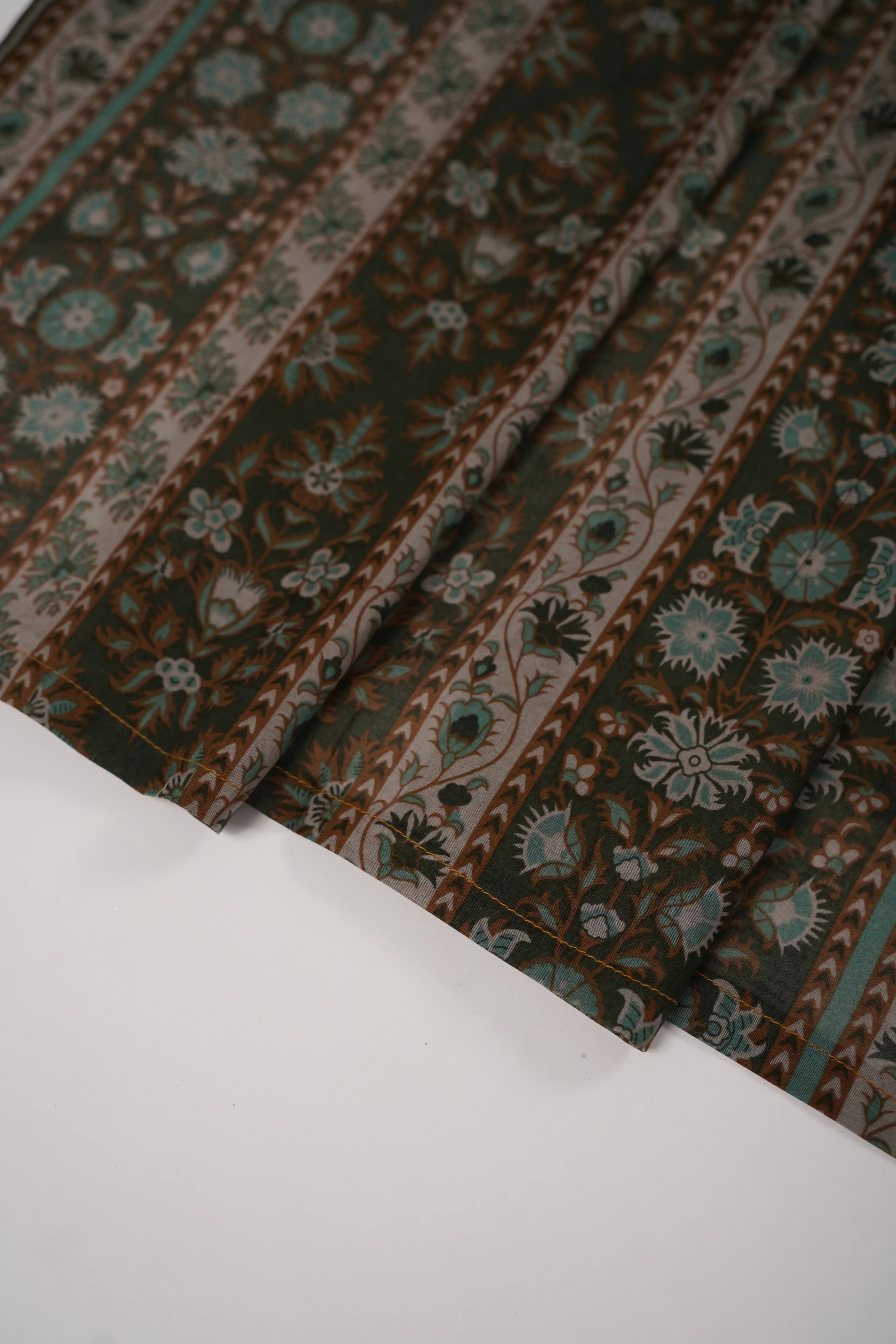 Original Tawakal Lawn Collection 3pc RTZ-03 - Image 8
