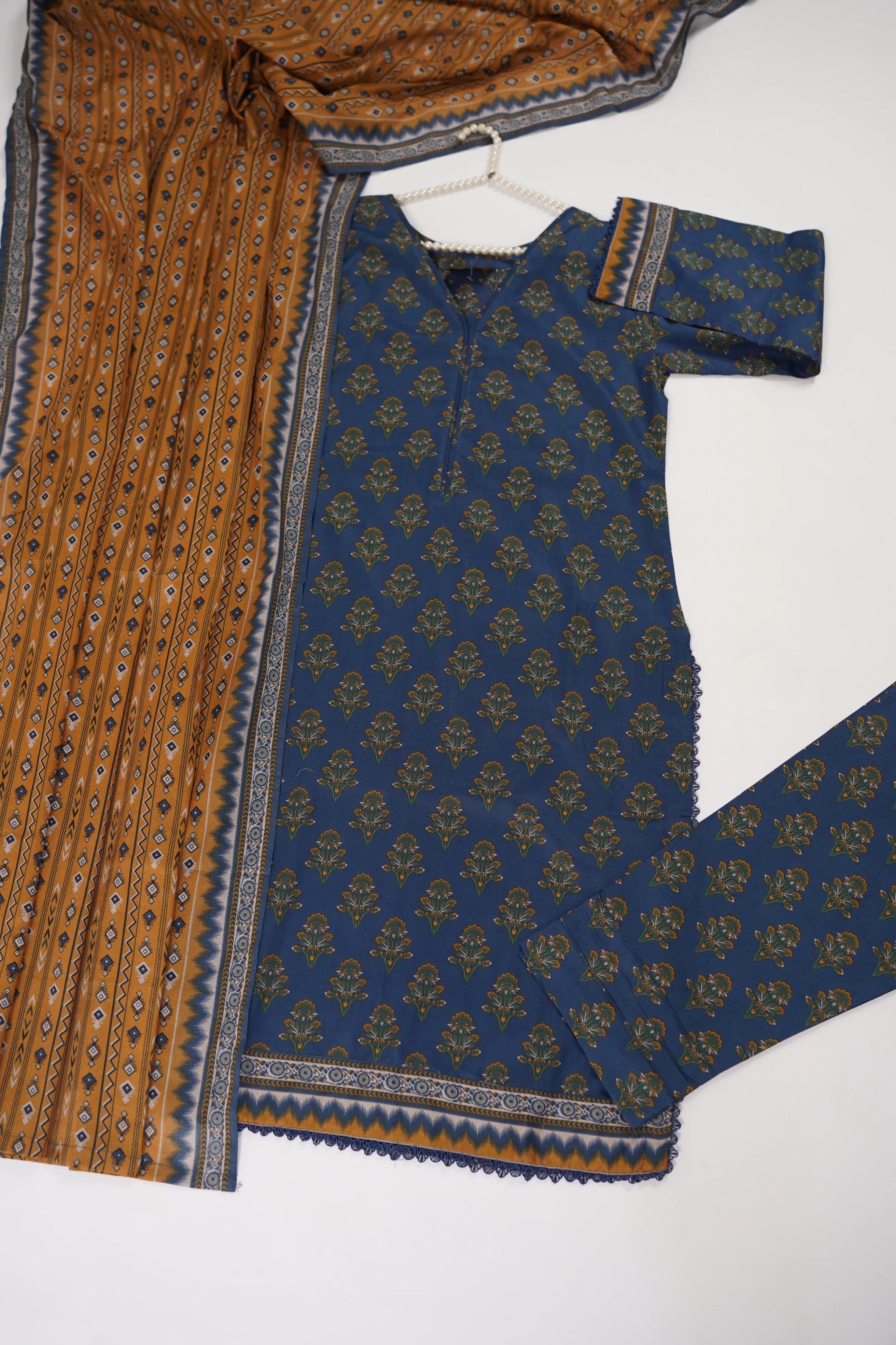 Original Tawakal Lawn Collection 3pc RTZ-05 - Image 6