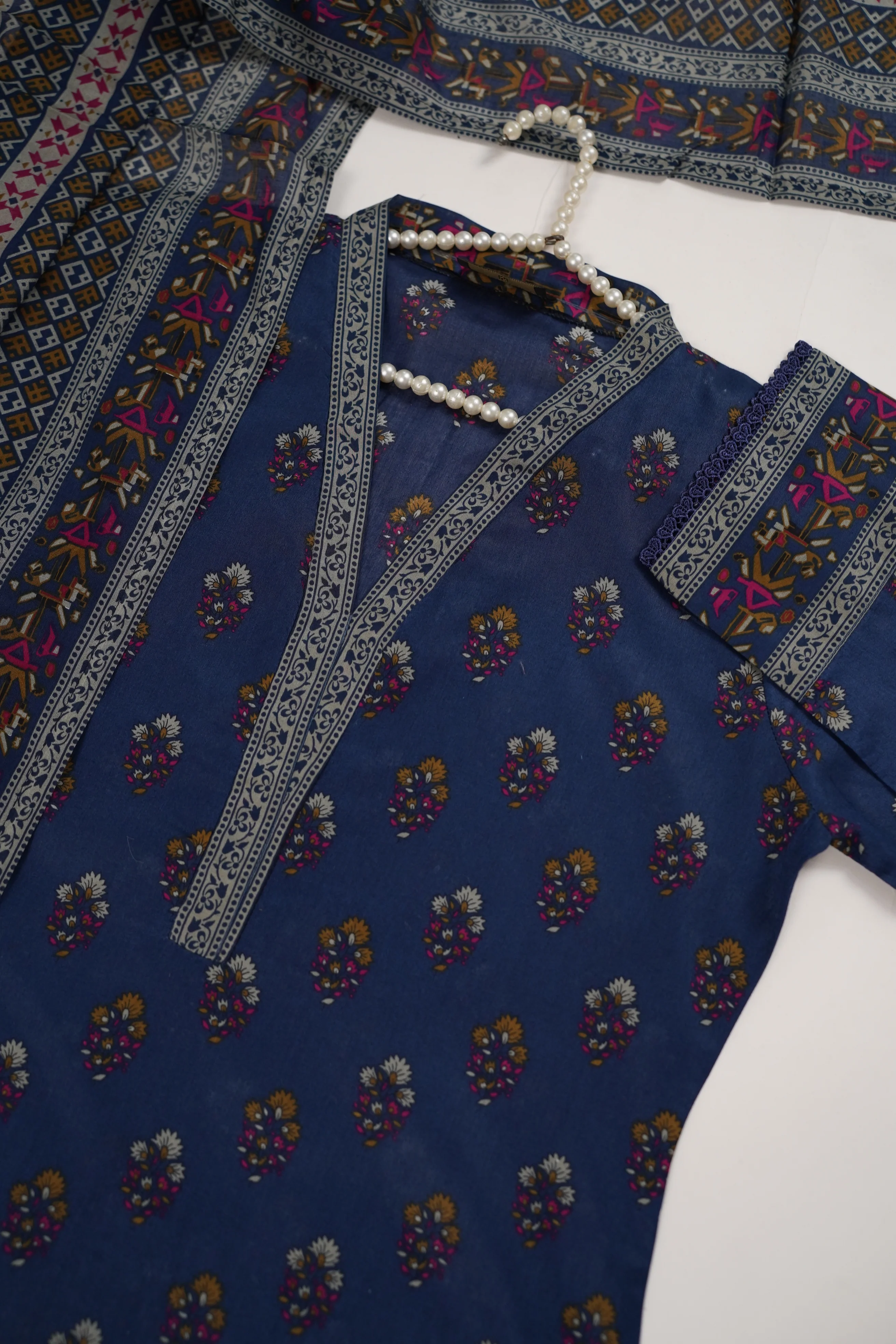 Original Lawn Collection 3pc Tawakal ZBZ-01 - Image 8