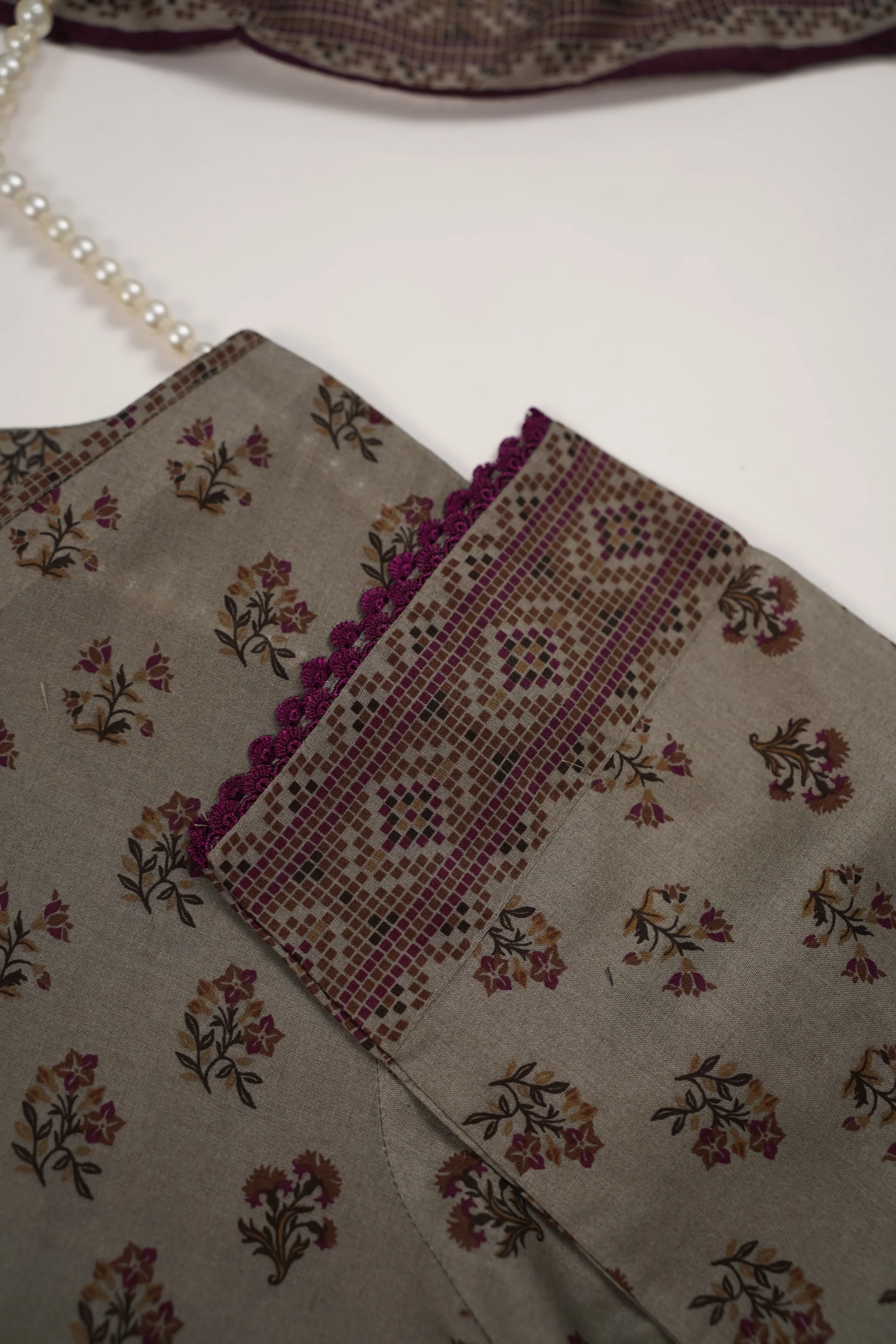 Original Tawakal Lawn Collection 3pc ZBZ-02 - Image 4